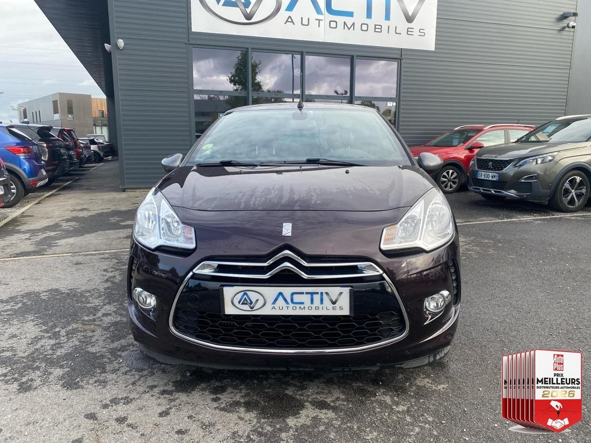 Citroen DS 1.6 E-HDI90 AIRDREAM SO CHIC (2014) - Foto 2