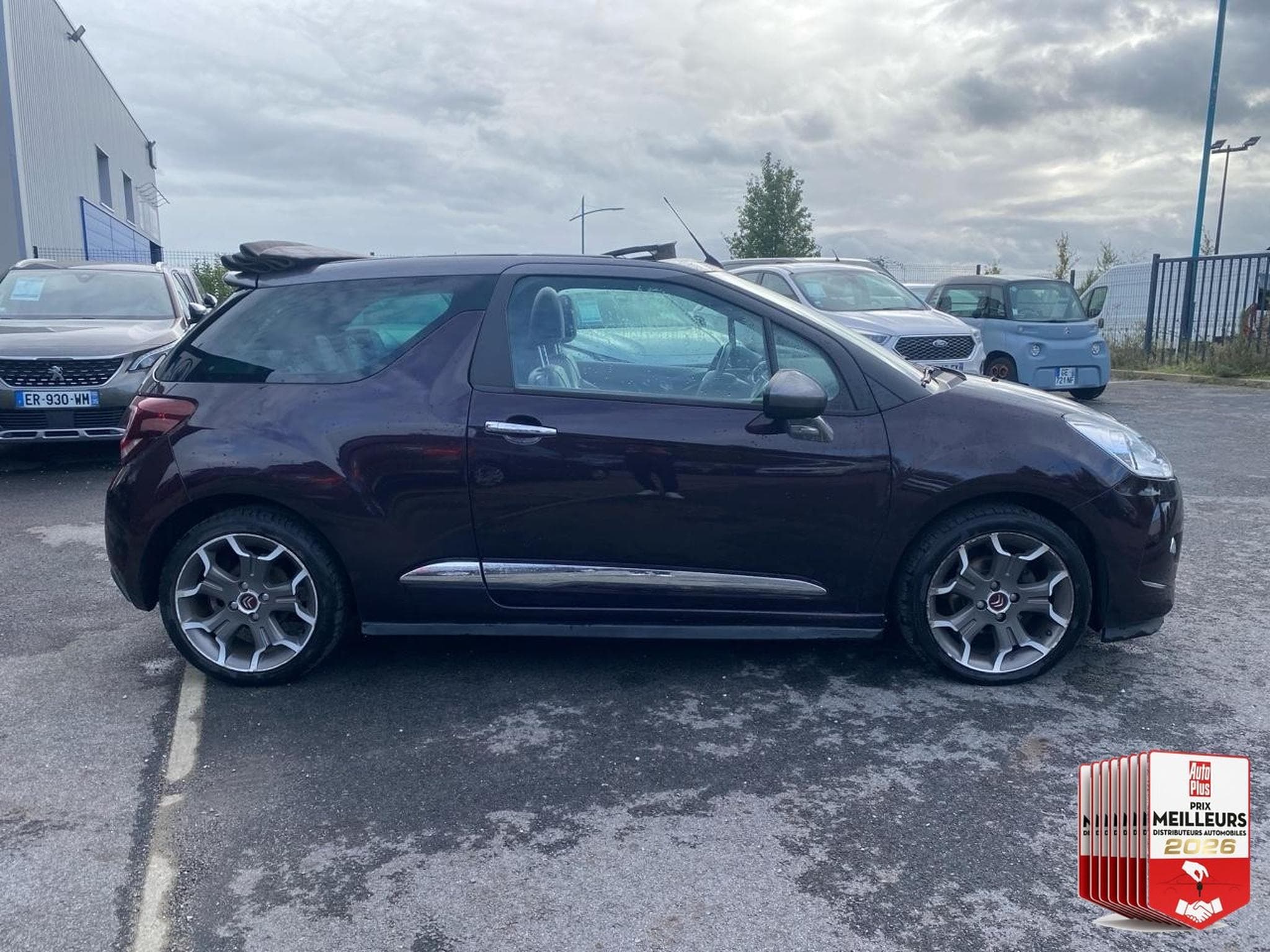 Citroen DS 1.6 E-HDI90 AIRDREAM SO CHIC (2014) - Foto 4