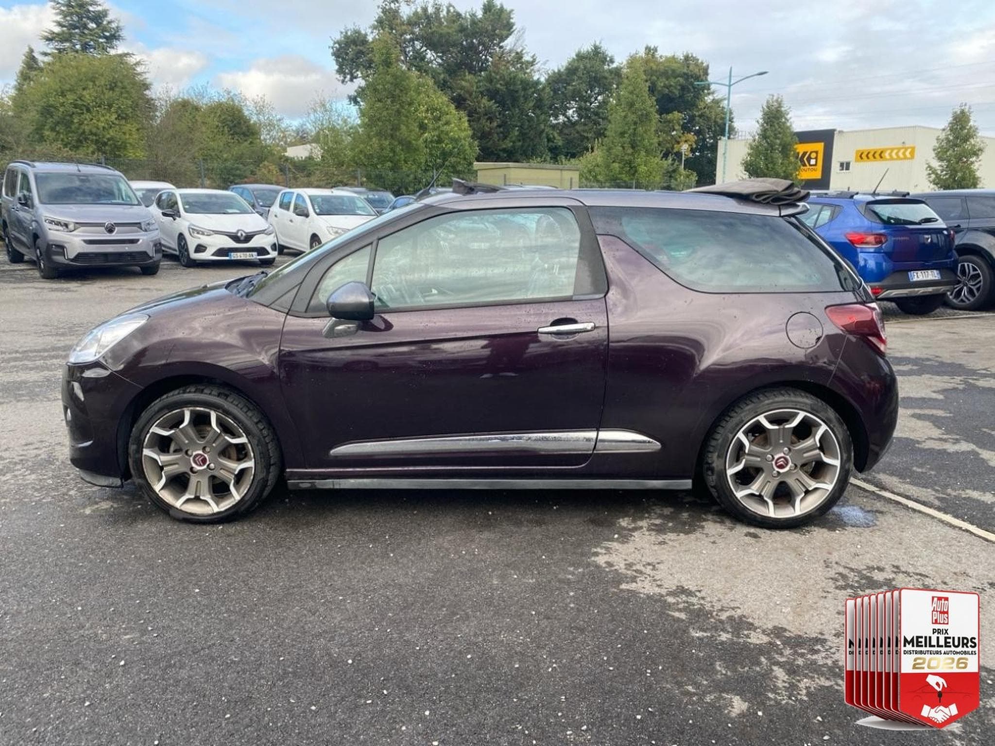 Citroen DS 1.6 E-HDI90 AIRDREAM SO CHIC (2014) - Foto 8