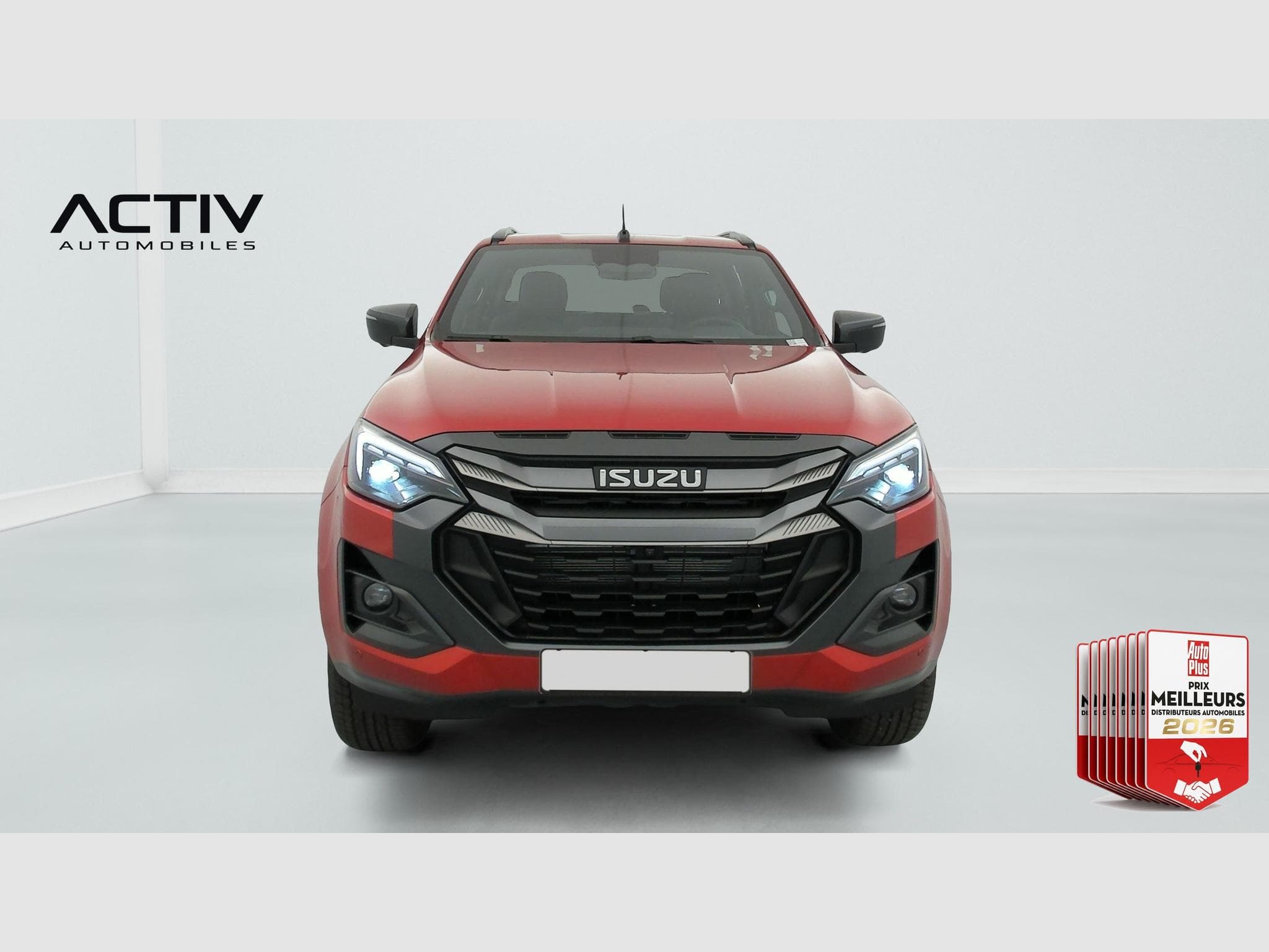 Isuzu D-MAX CREW CABINE A/T NITRO SPORT 4 places (2026) - Foto 2