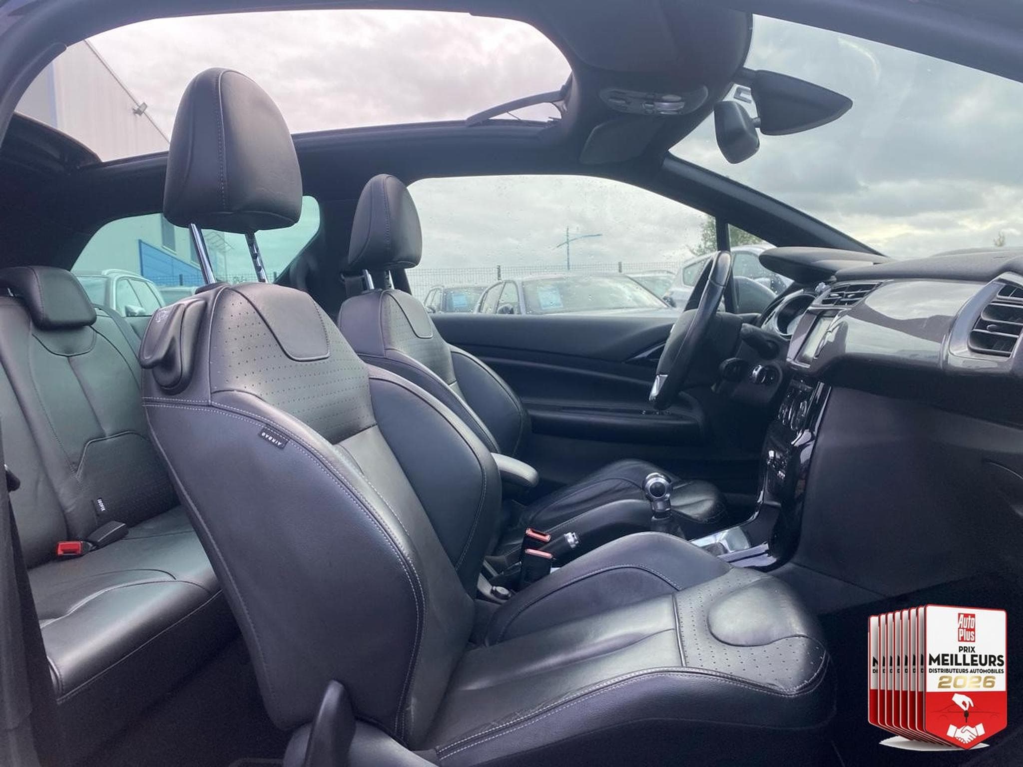Citroen DS 1.6 E-HDI90 AIRDREAM SO CHIC (2014) - Foto 11