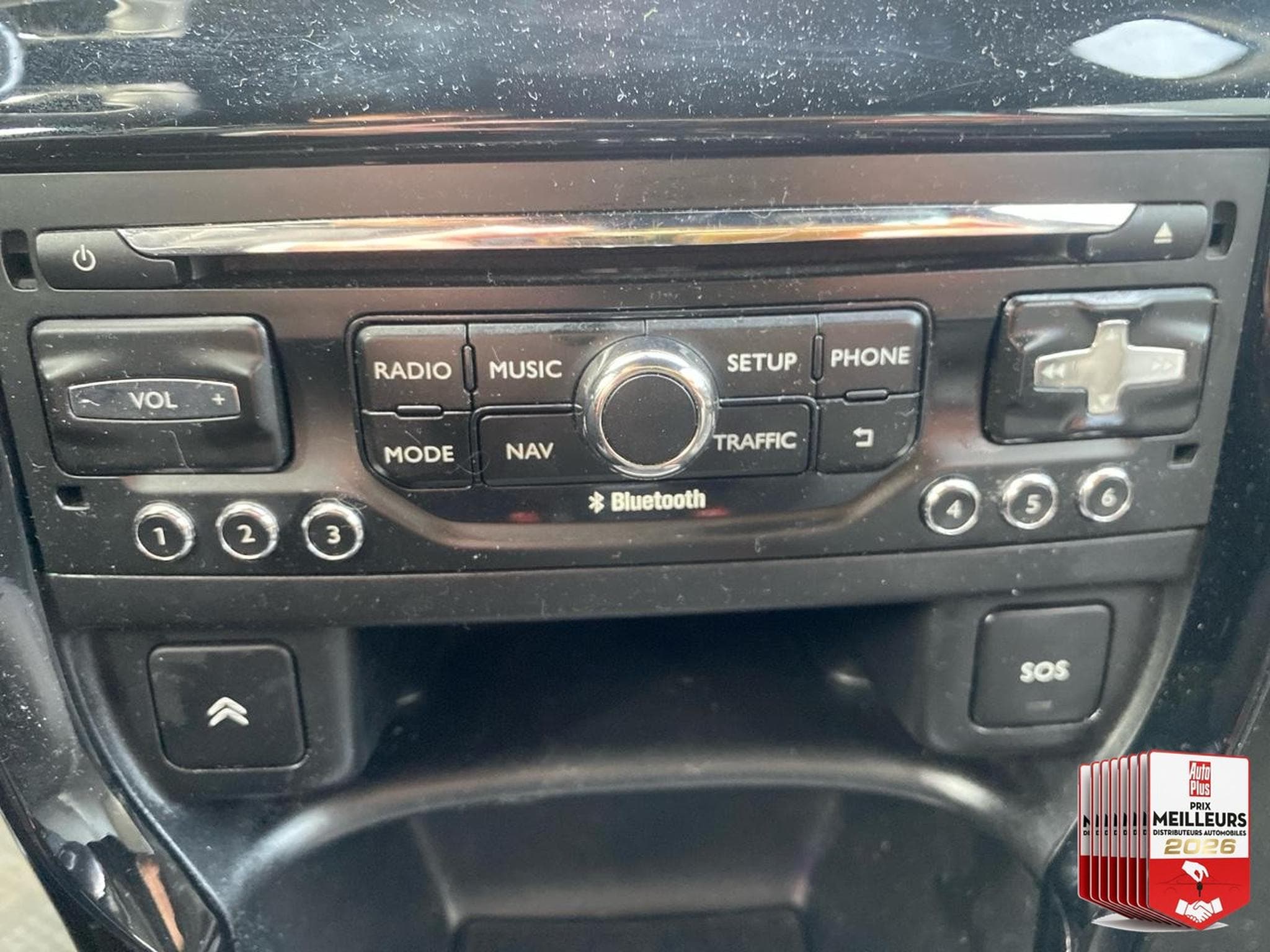 Citroen DS 1.6 E-HDI90 AIRDREAM SO CHIC (2014) - Foto 21