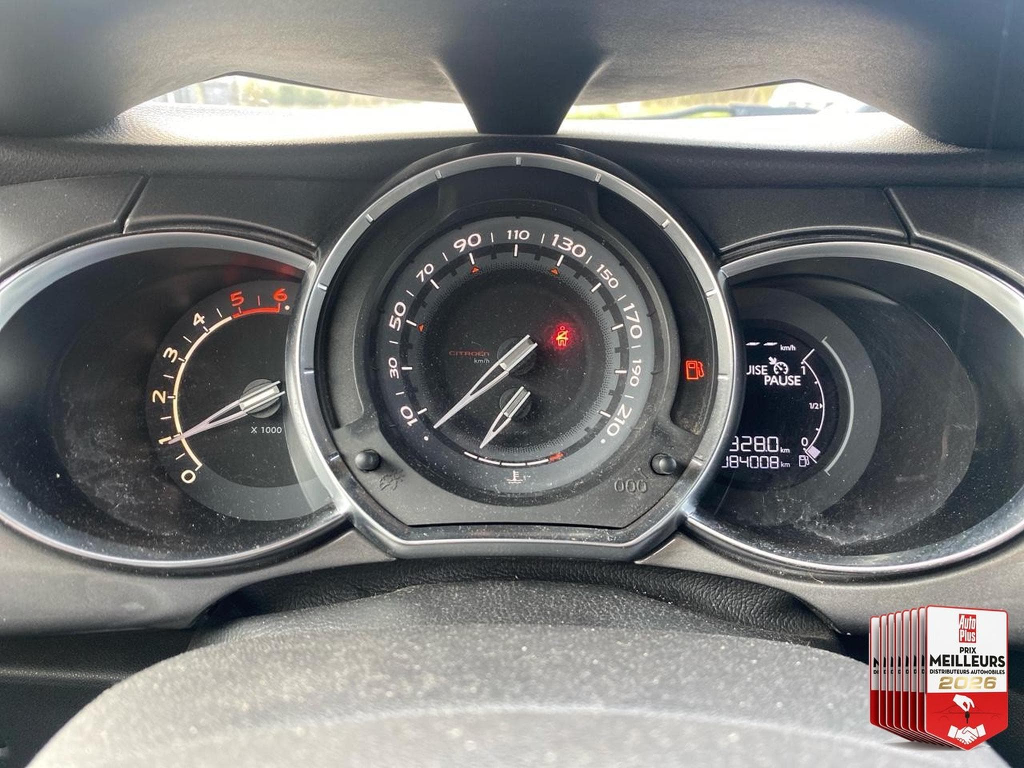 Citroen DS 1.6 E-HDI90 AIRDREAM SO CHIC (2014) - Foto 20
