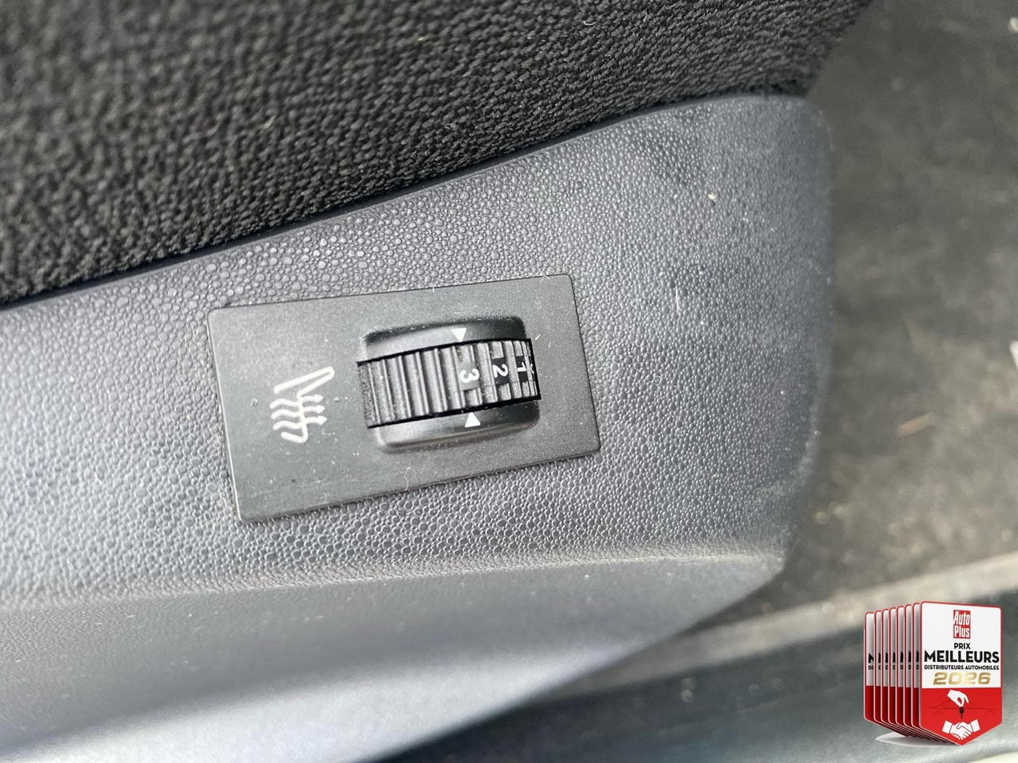 Citroen DS 1.6 E-HDI90 AIRDREAM SO CHIC (2014) - Foto 27