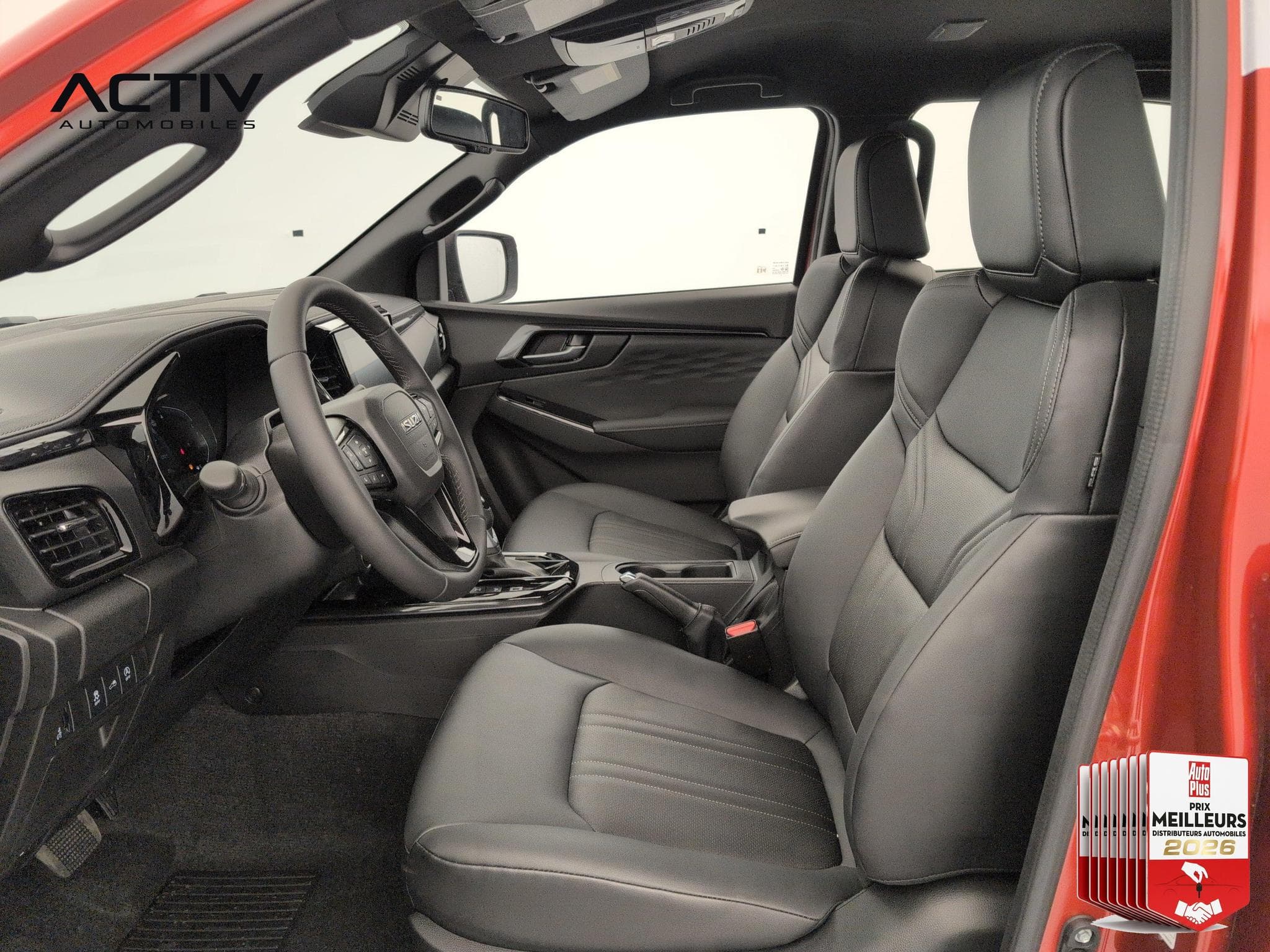 Isuzu D-MAX CREW CABINE A/T NITRO SPORT 4 places (2026) - Foto 15