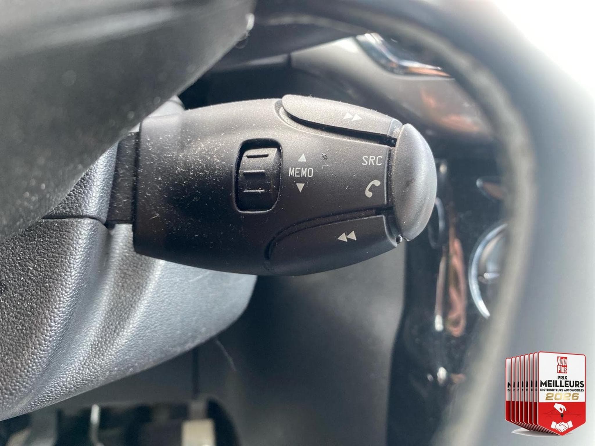 Citroen DS 1.6 E-HDI90 AIRDREAM SO CHIC (2014) - Foto 30