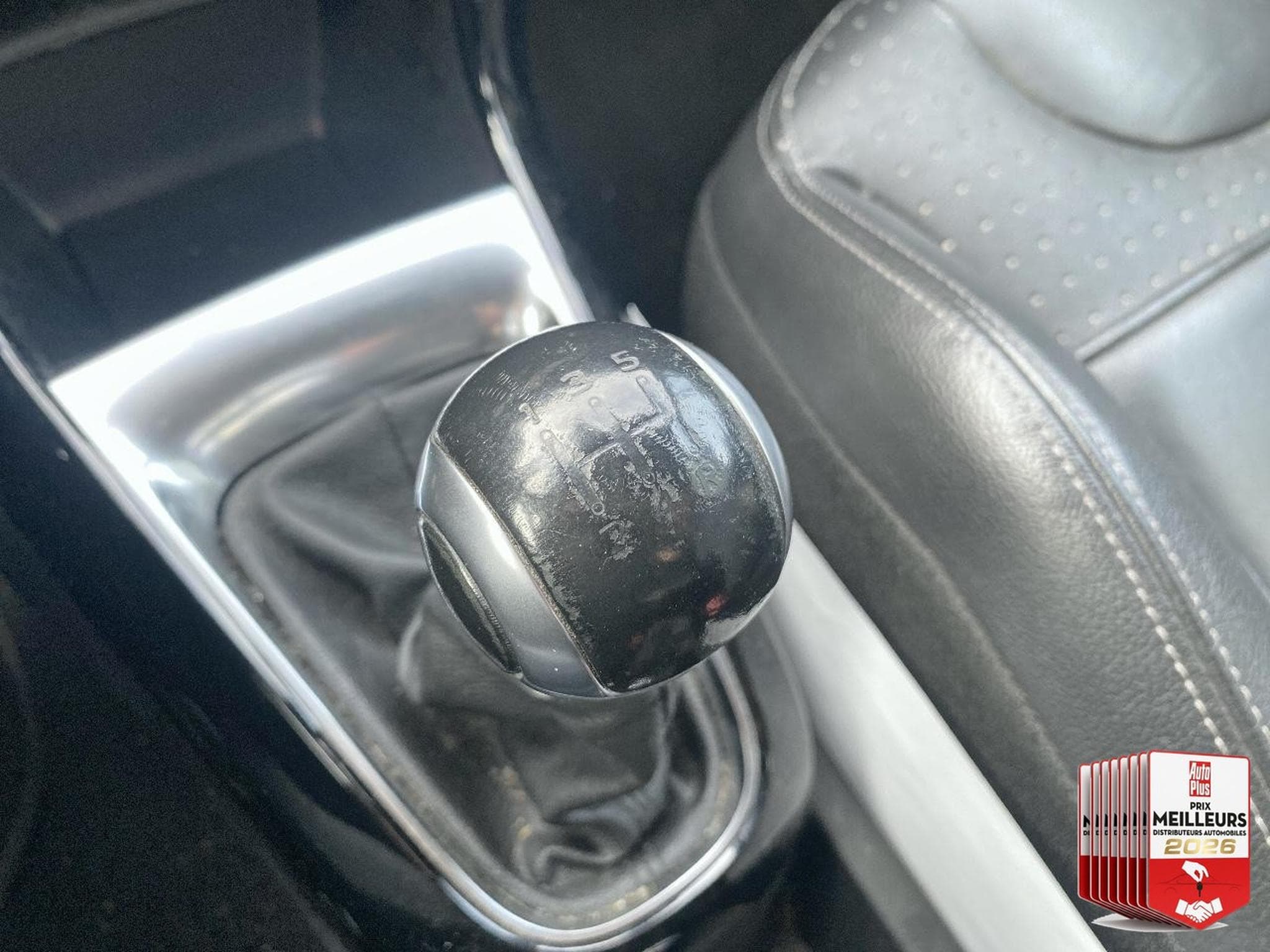 Citroen DS 1.6 E-HDI90 AIRDREAM SO CHIC (2014) - Foto 32