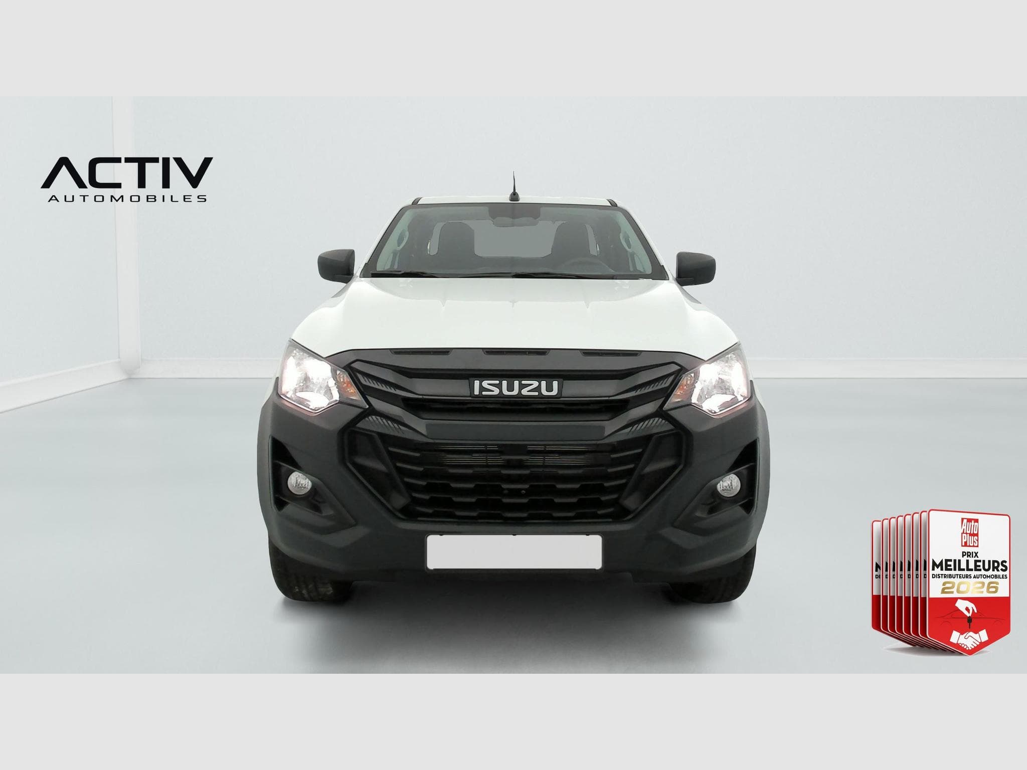 Isuzu D-MAX 2.2L SPACE CABINE M/T B-STRONG TO WORK (2026) - Foto 2