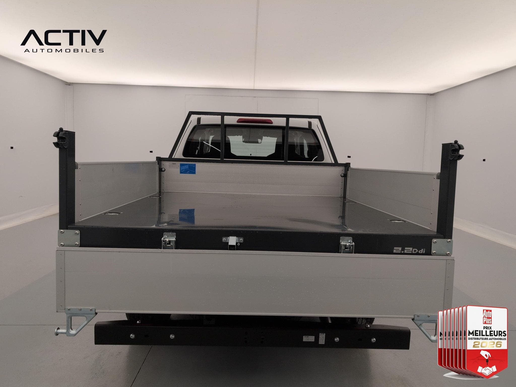 Isuzu D-MAX 2.2L SPACE CABINE M/T B-STRONG TO WORK (2026) - Foto 12