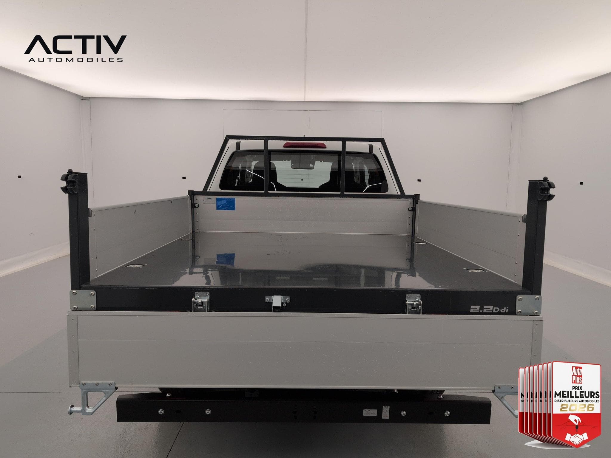 Isuzu D-MAX 2.2L SPACE CABINE M/T B-STRONG TO WORK (2026) - Foto 11