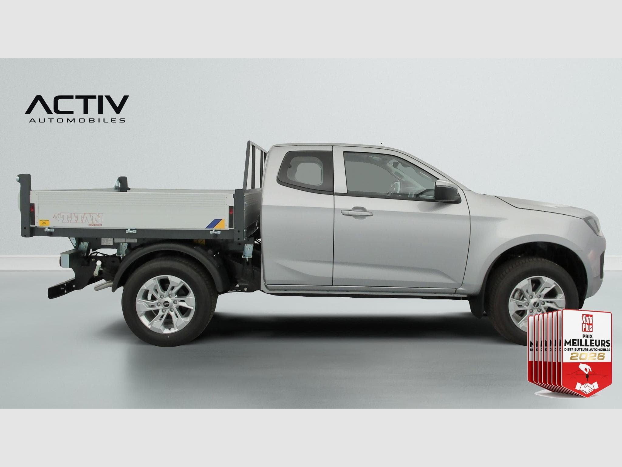 Isuzu D-MAX 2.2L SPACE CABINE M/T EVOLUTION TO WORK (2026) - Foto 8