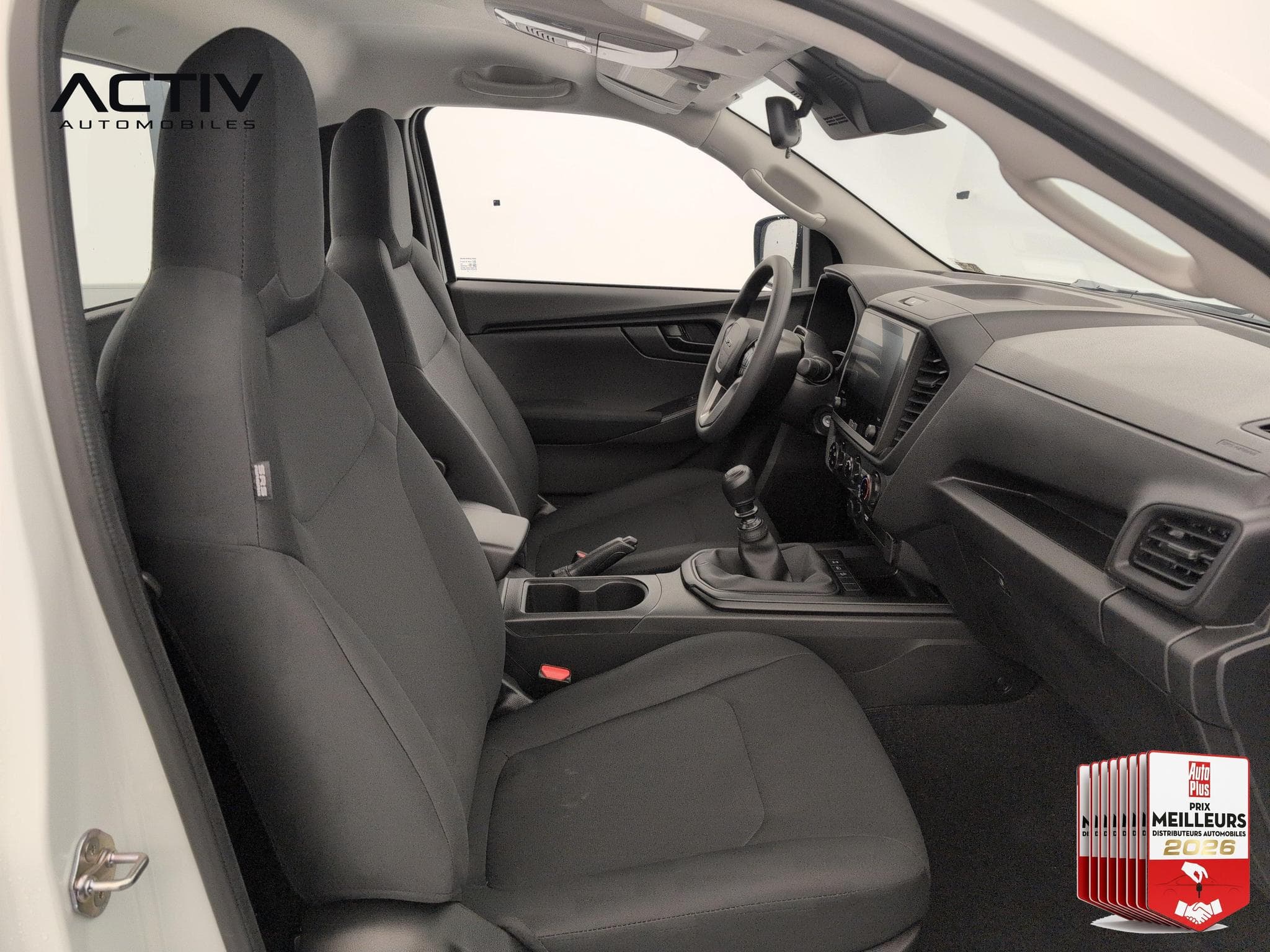 Isuzu D-MAX 2.2L SINGLE CABINE M/T B-STRONG TO WORK (2026) - Foto 9
