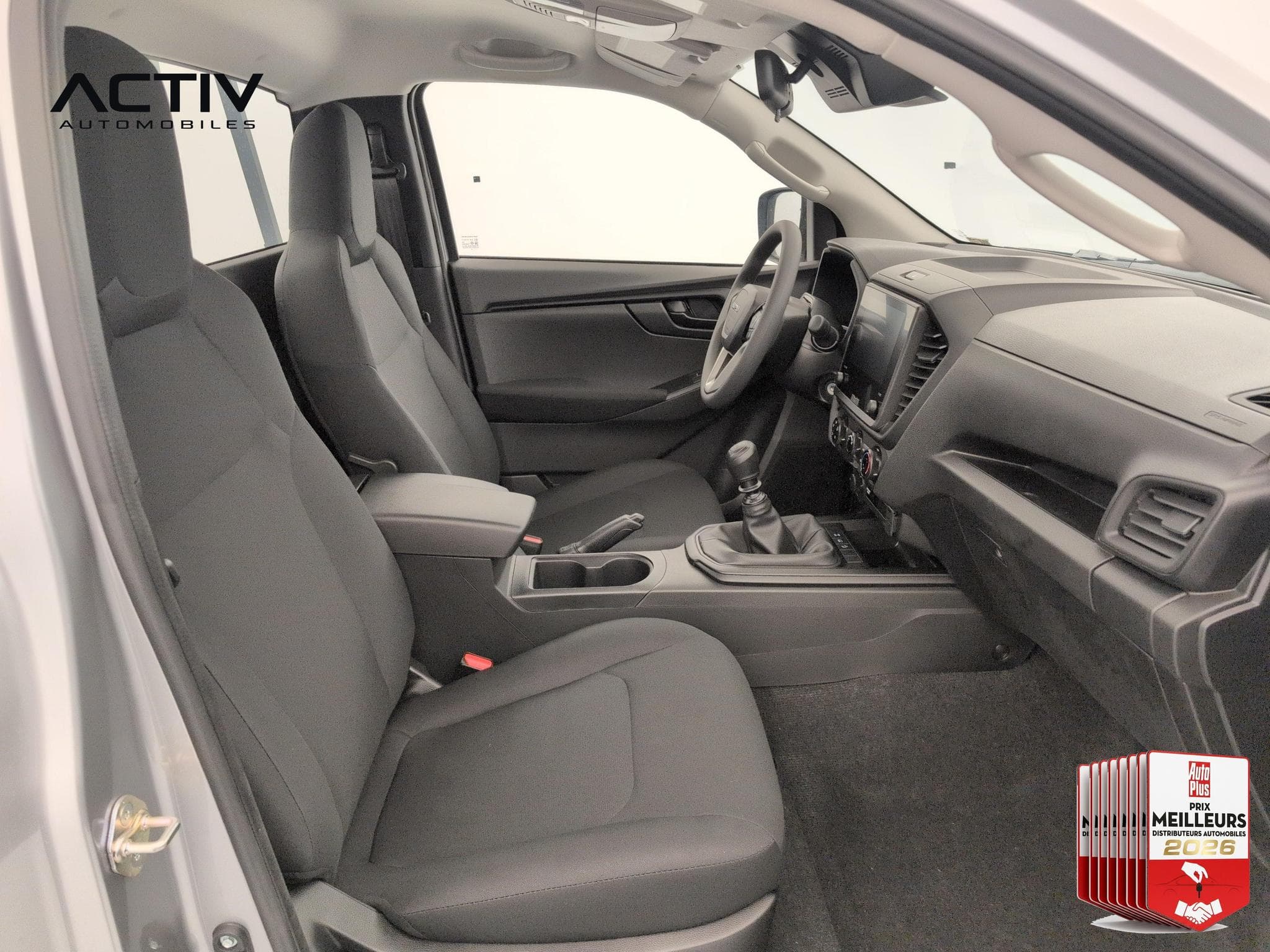 Isuzu D-MAX 2.2L SINGLE CABINE M/T B-STRONG TO WORK (2026) - Foto 9
