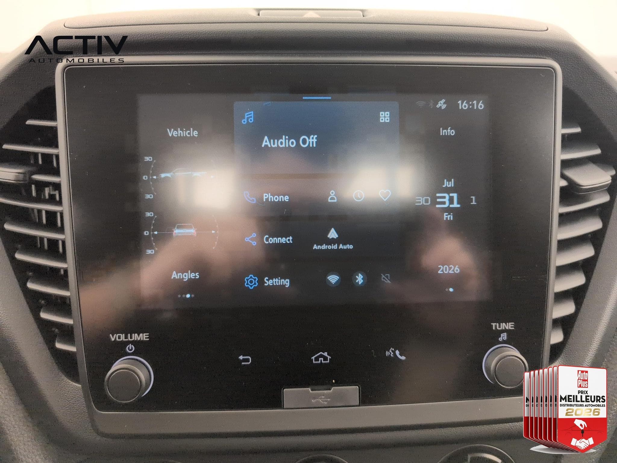 Isuzu D-MAX 2.2L SINGLE CABINE M/T B-STRONG TO WORK (2026) - Foto 15