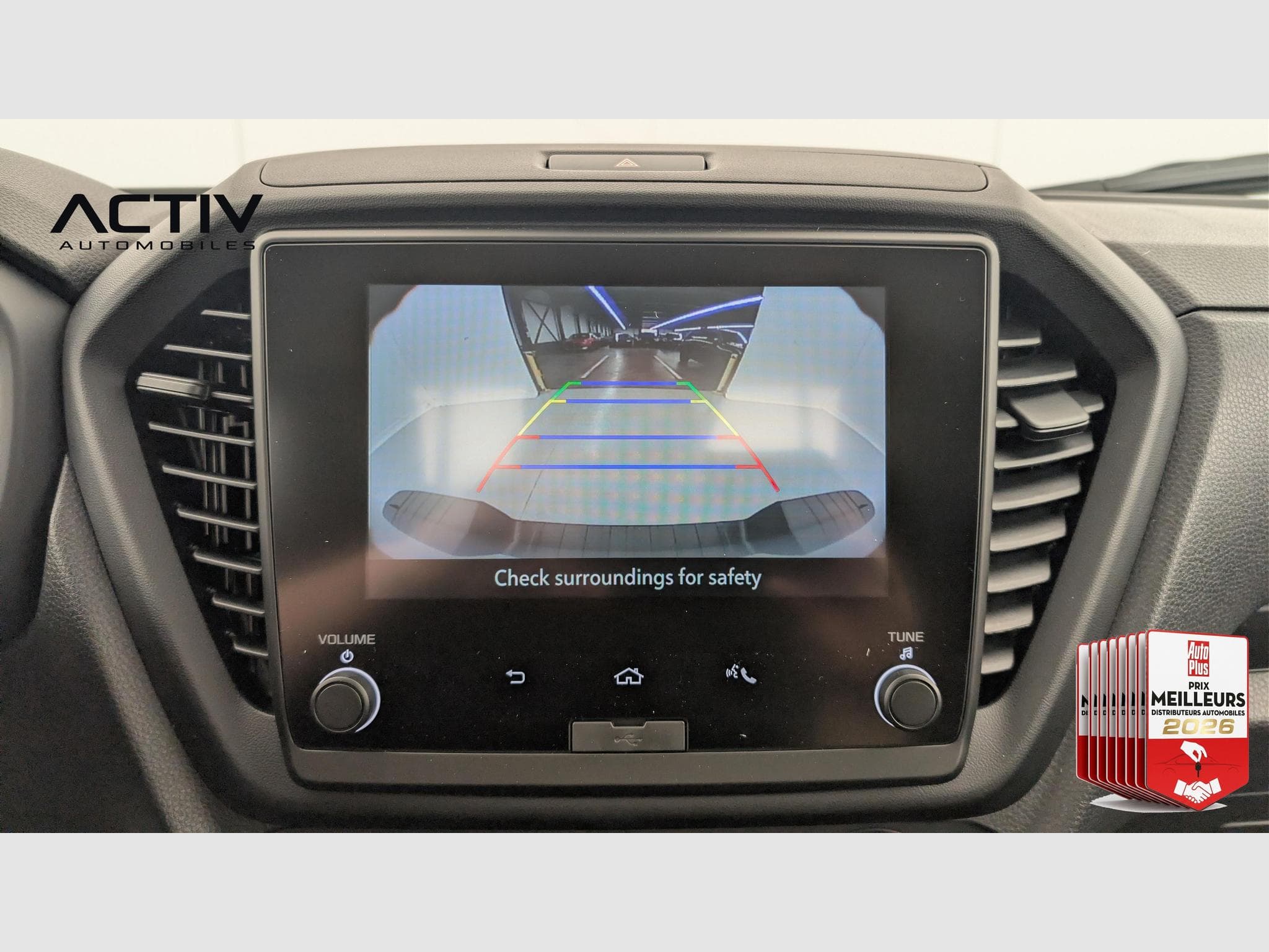 Isuzu D-MAX 2.2L SINGLE CABINE A/T B-STRONG (2026) - Foto 15