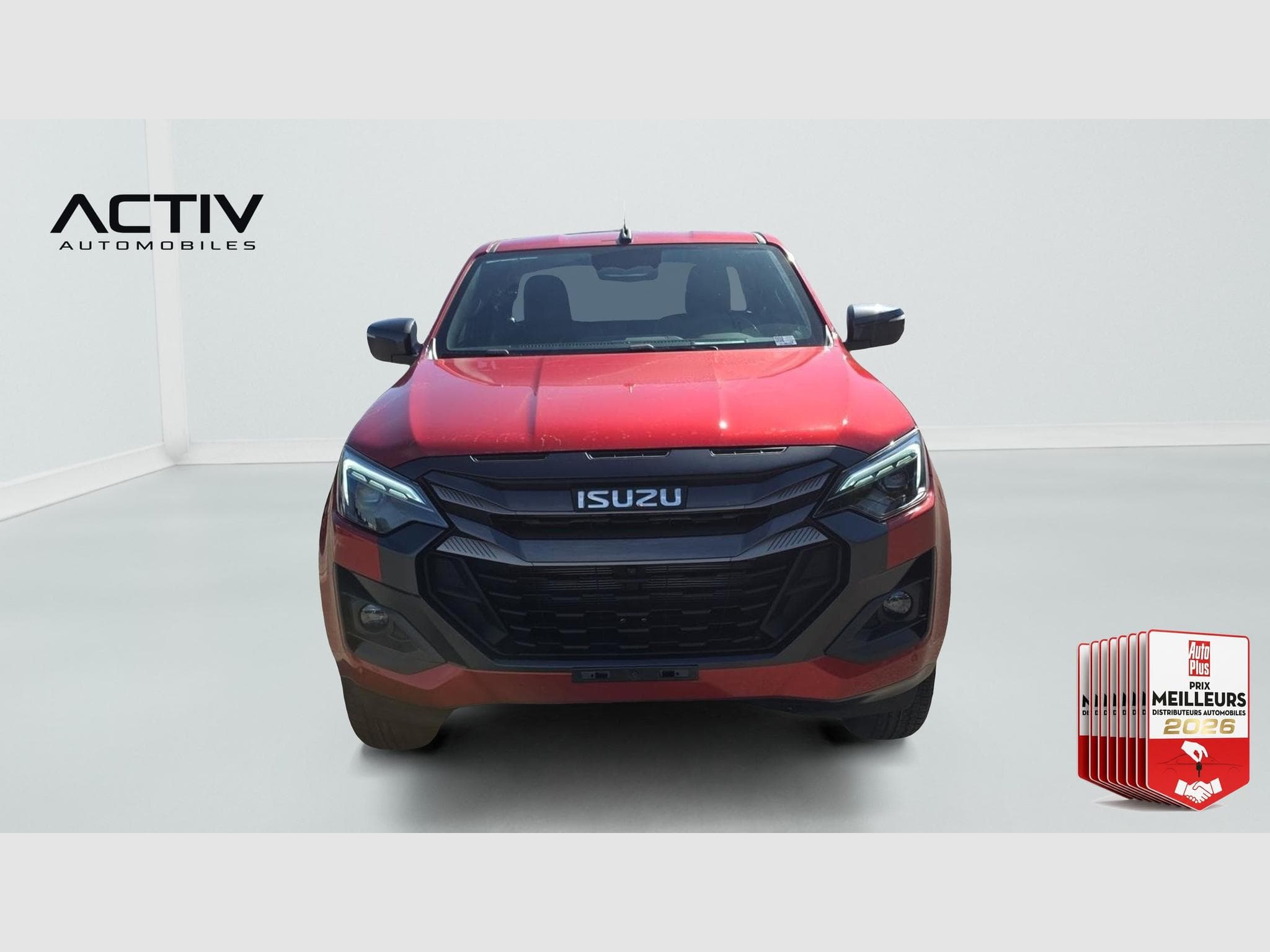 Isuzu D-MAX 2.2L SPACE CABINE A/T NITRO SPORT (2026) - Foto 2