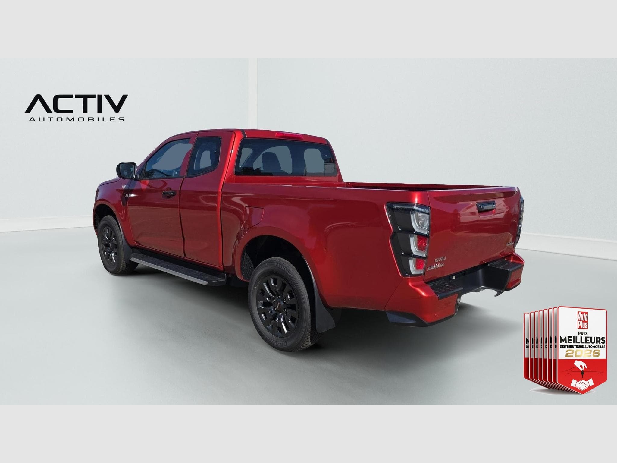 Isuzu D-MAX 2.2L SPACE CABINE A/T NITRO SPORT (2026) - Foto 5