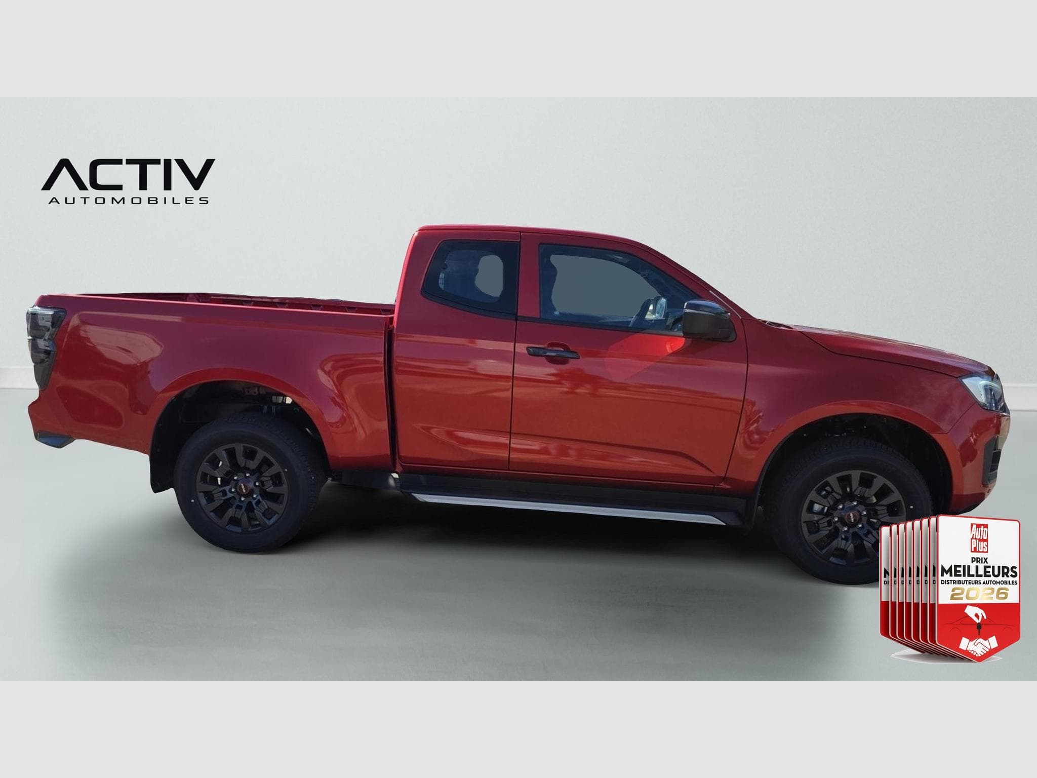 Isuzu D-MAX 2.2L SPACE CABINE A/T NITRO SPORT (2026) - Foto 8