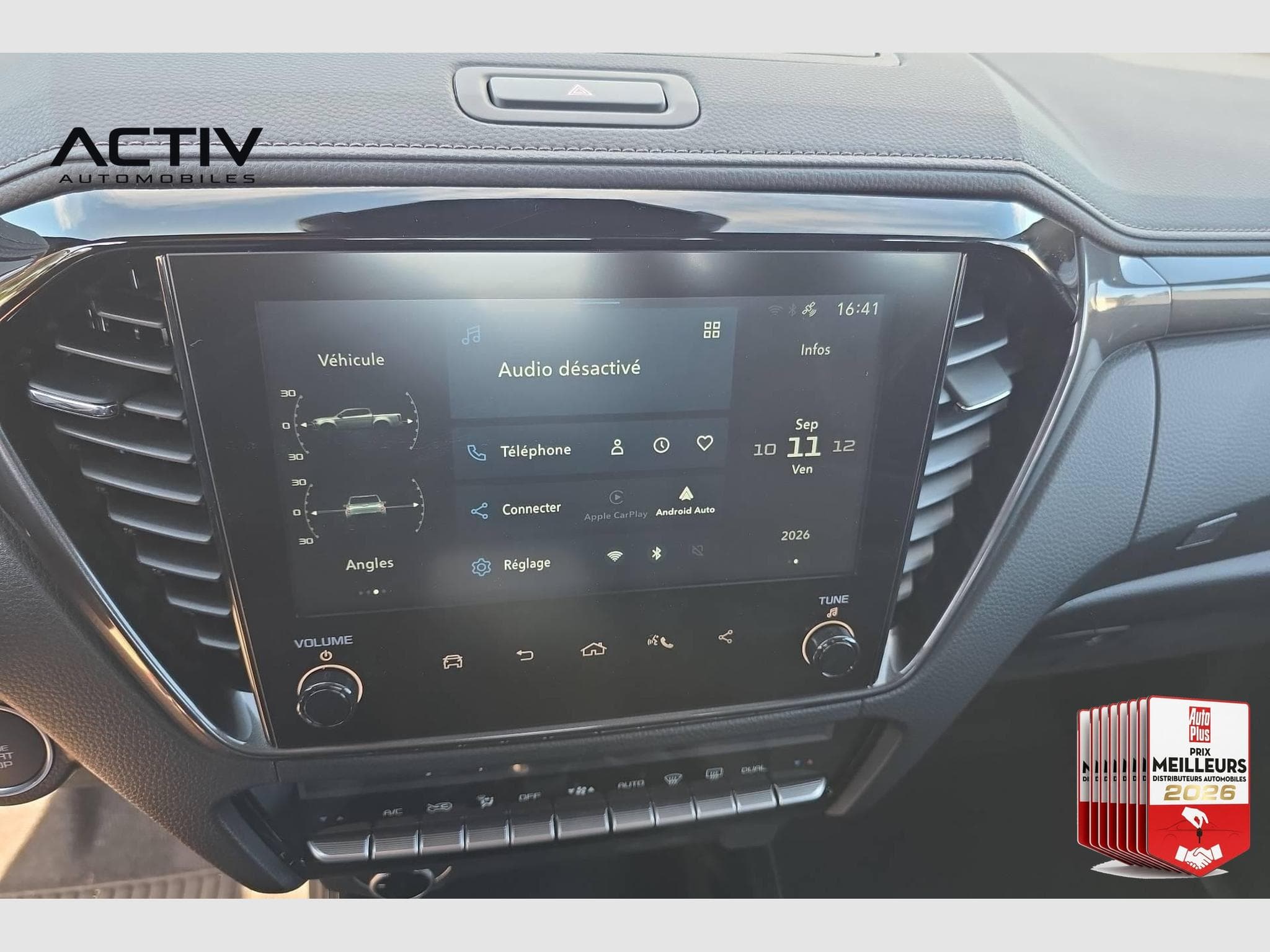 Isuzu D-MAX 2.2L SPACE CABINE A/T NITRO SPORT (2026) - Foto 18