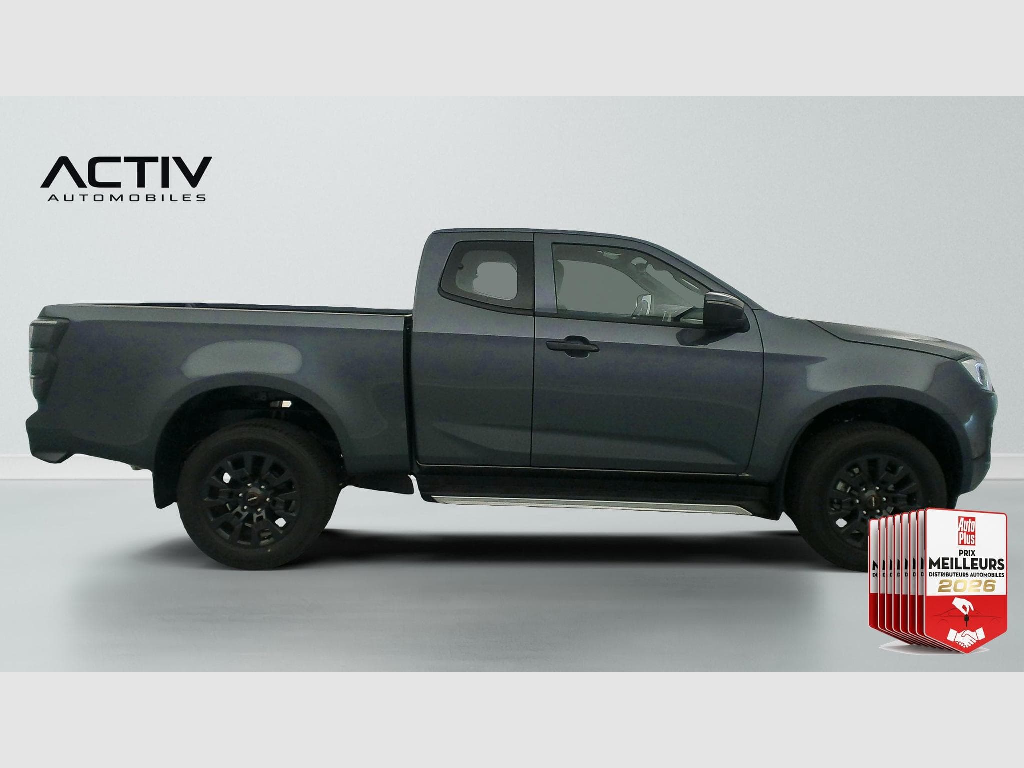 Isuzu D-MAX 2.2L SPACE CABINE A/T NITRO SPORT (2026) - Foto 7