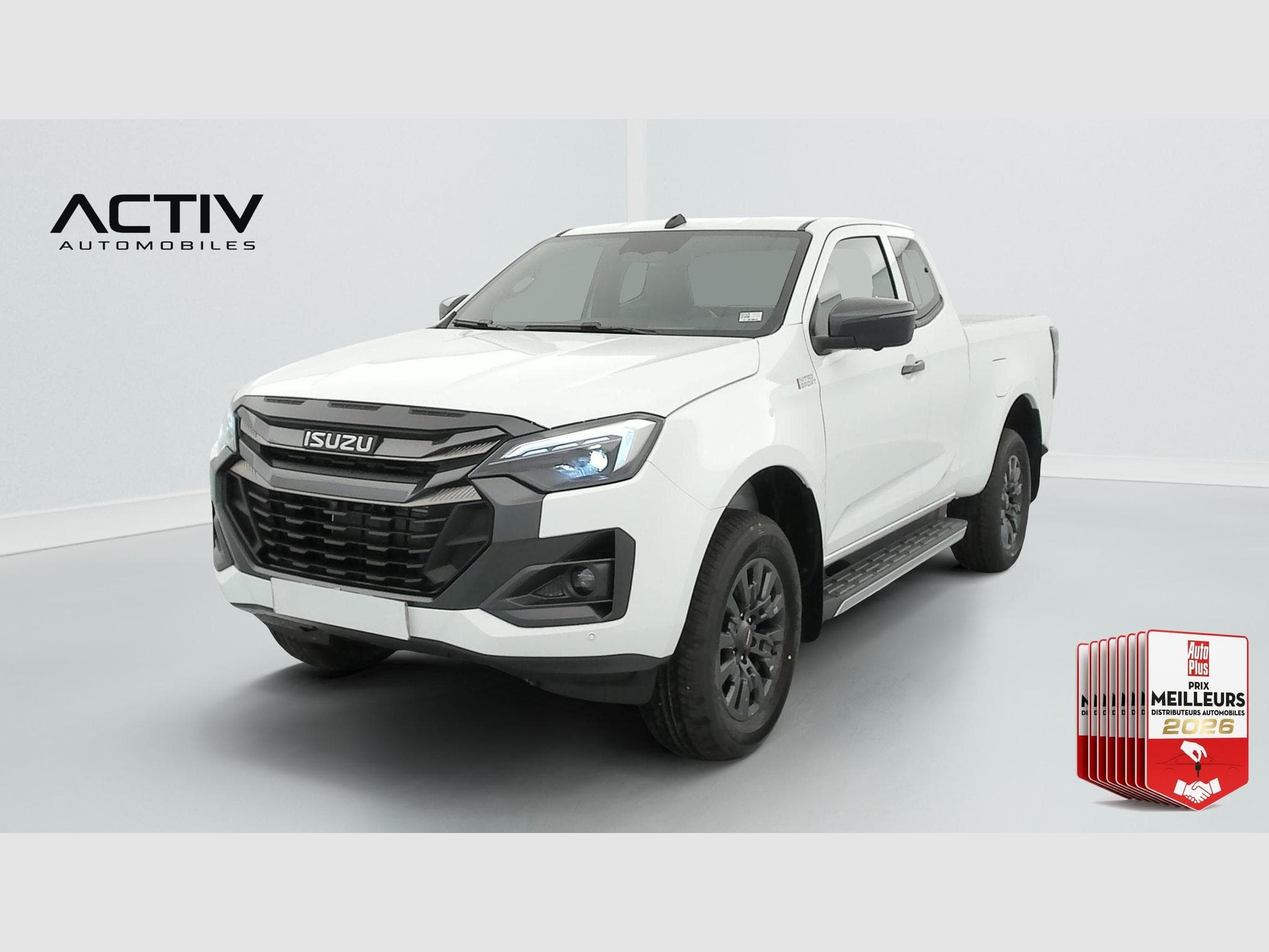 Isuzu D-MAX 2.2L SPACE CABINE A/T NITRO SPORT (2026) - Foto 3