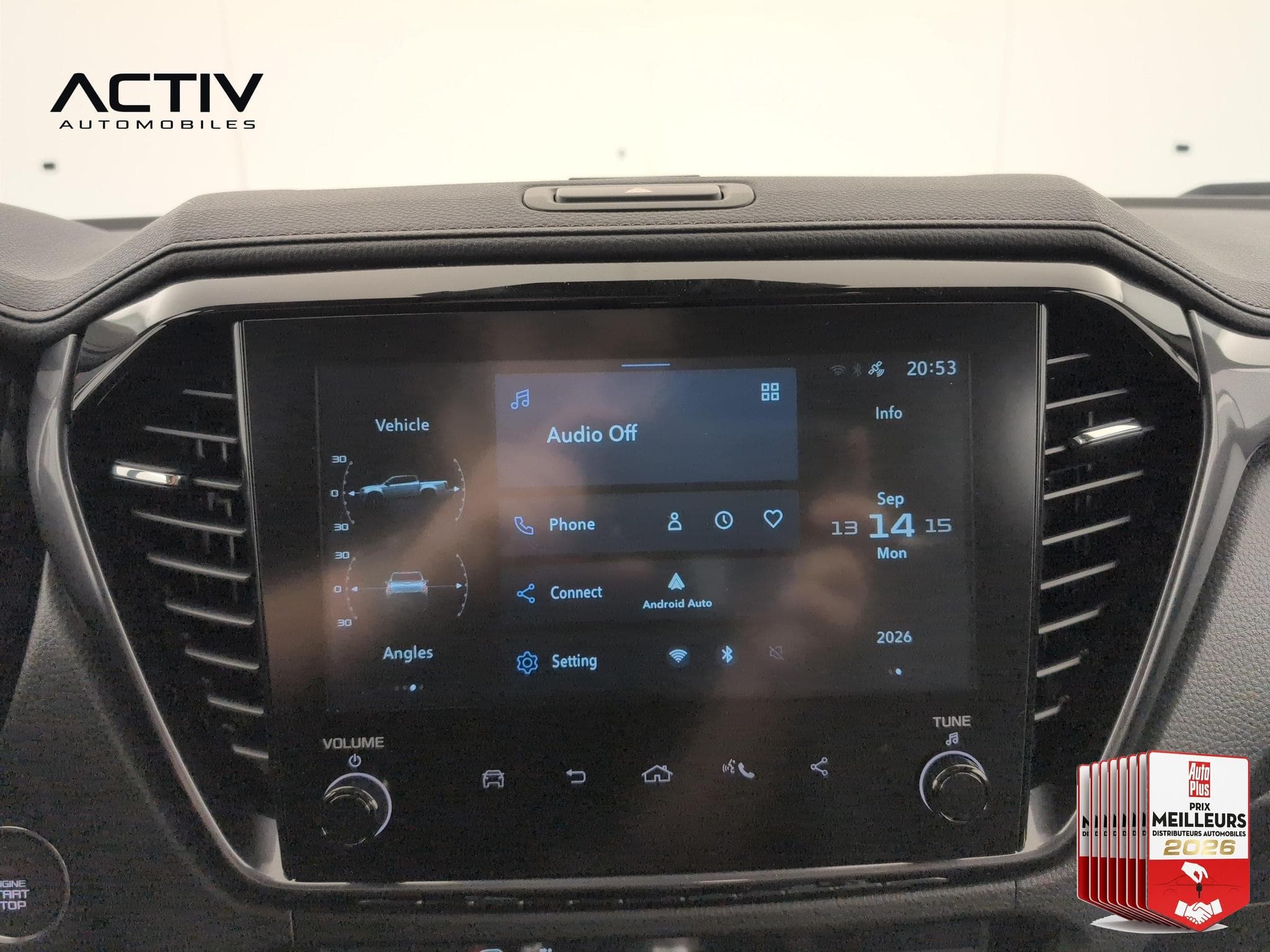 Isuzu D-MAX 2.2L SPACE CABINE M/T NITRO SPORT (2026) - Foto 18
