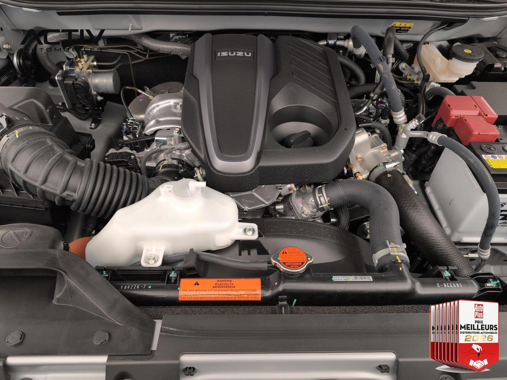 Isuzu D-MAX 2.2L SPACE CABINE M/T NITRO SPORT (2026) - Foto 20