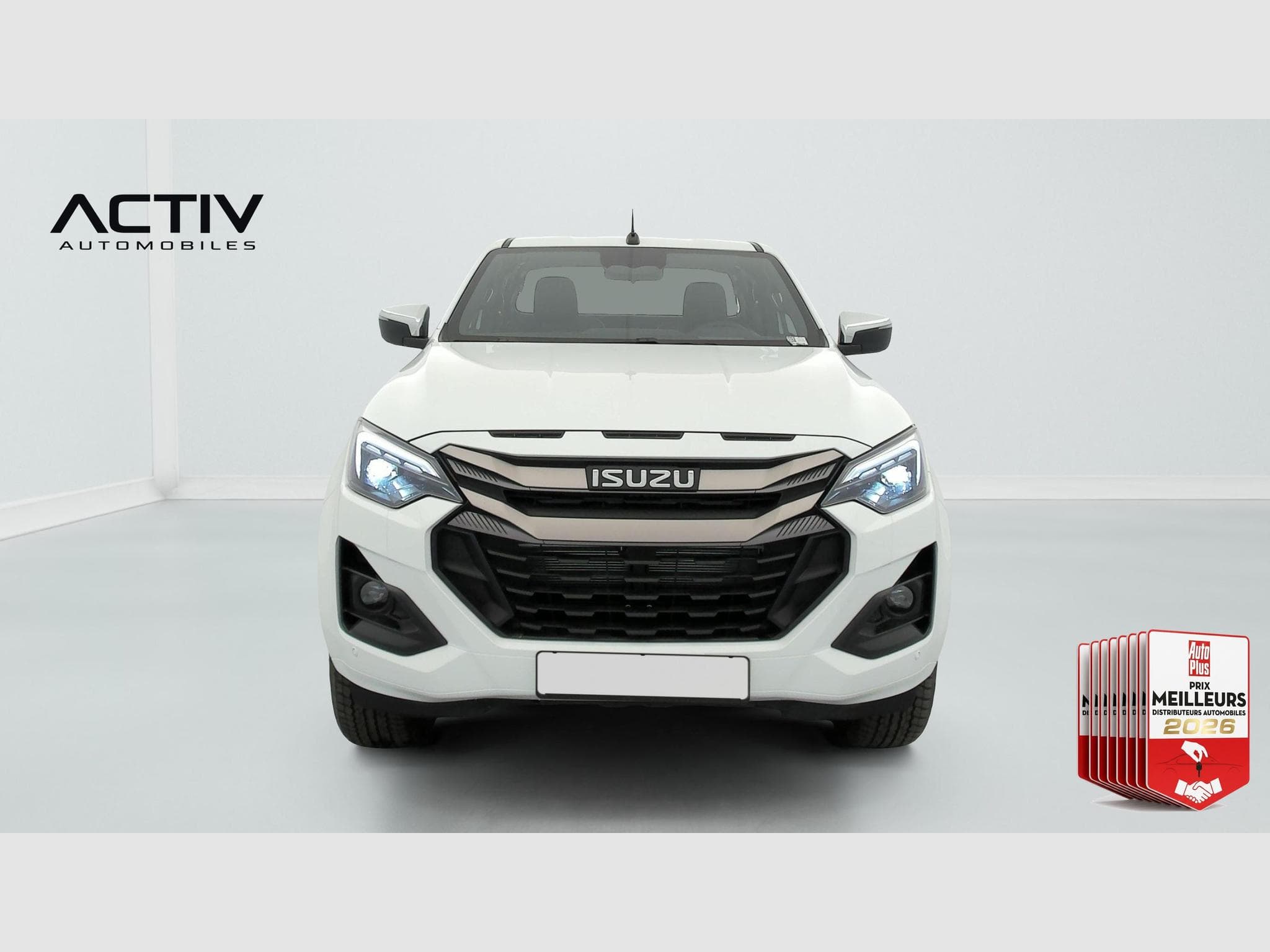 Isuzu D-MAX 2.2L SPACE CABINE M/T PRESTIGE (2026) - Foto 2