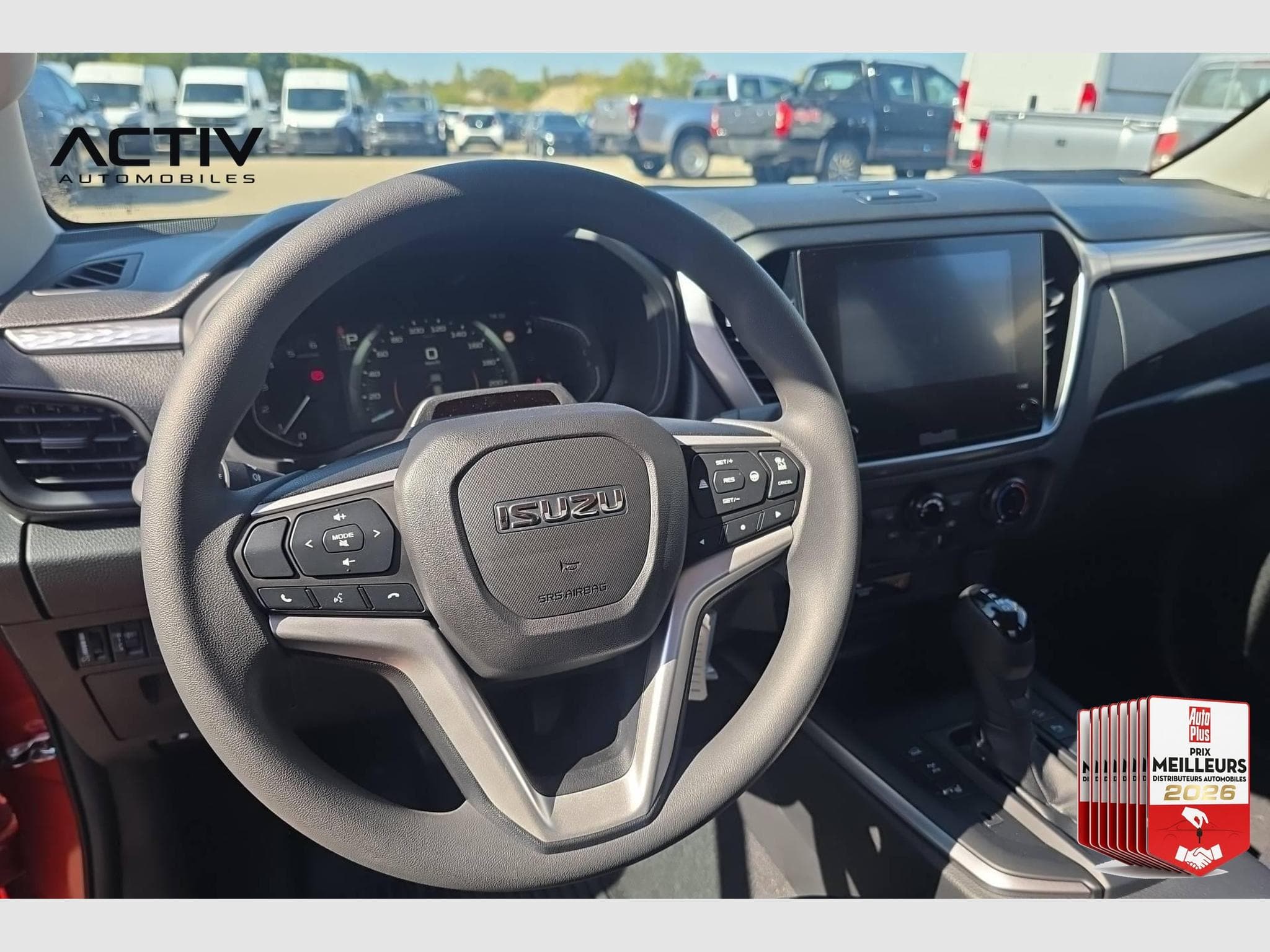 Isuzu D-MAX 2.2L SPACE CABINE A/T EVOLUTION (2026) - Foto 13