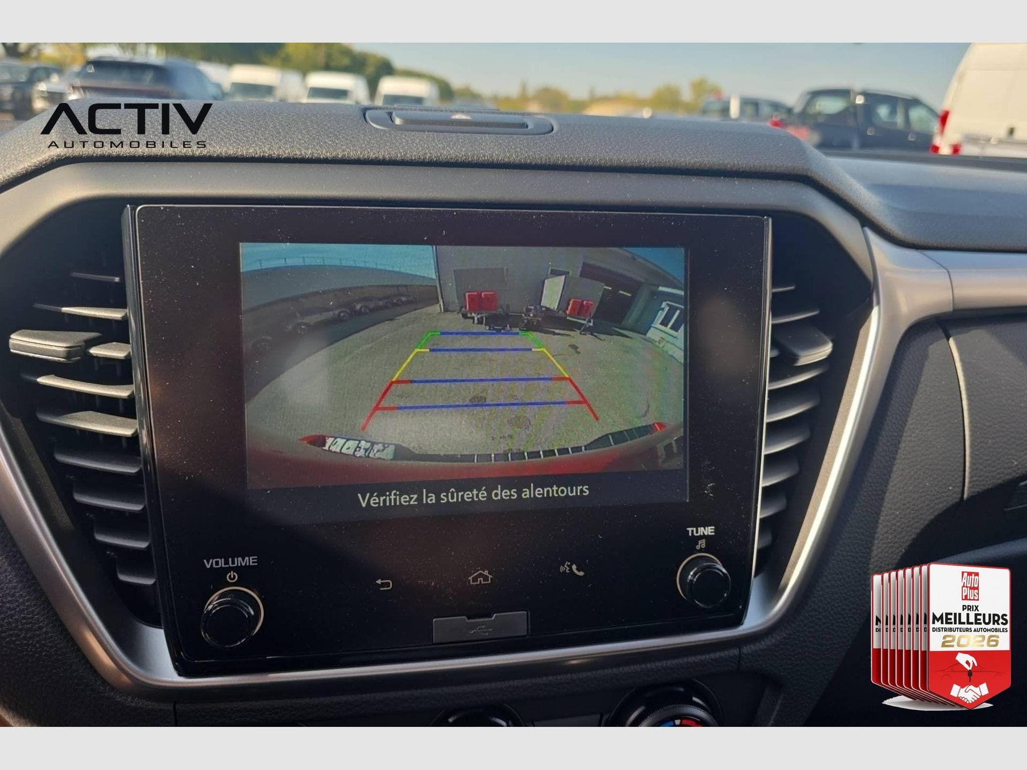 Isuzu D-MAX 2.2L SPACE CABINE A/T EVOLUTION (2026) - Foto 18