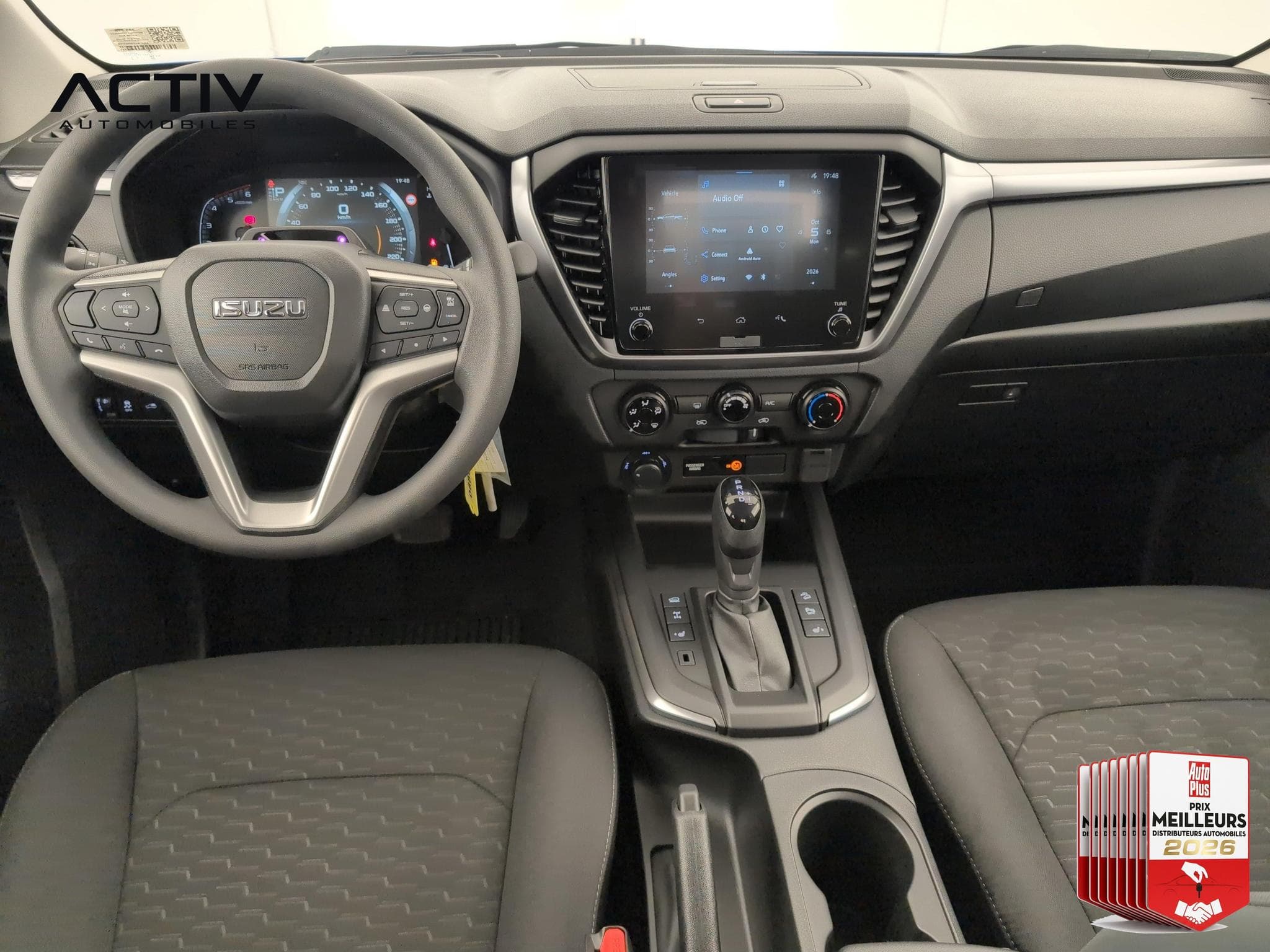 Isuzu D-MAX 2.2L SPACE CABINE A/T EVOLUTION (2026) - Foto 13