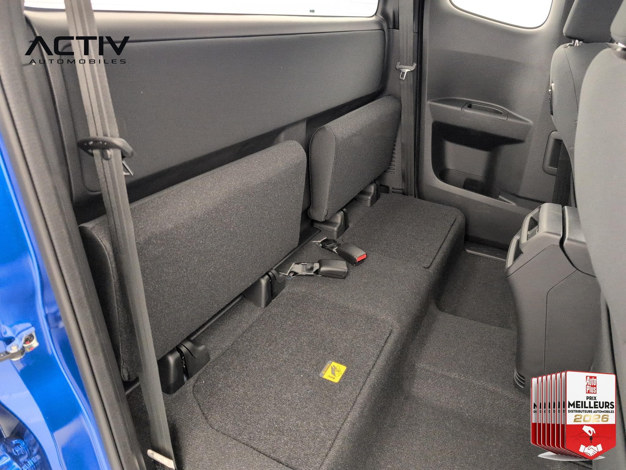 Isuzu D-MAX 2.2L SPACE CABINE A/T EVOLUTION (2026) - Foto 22