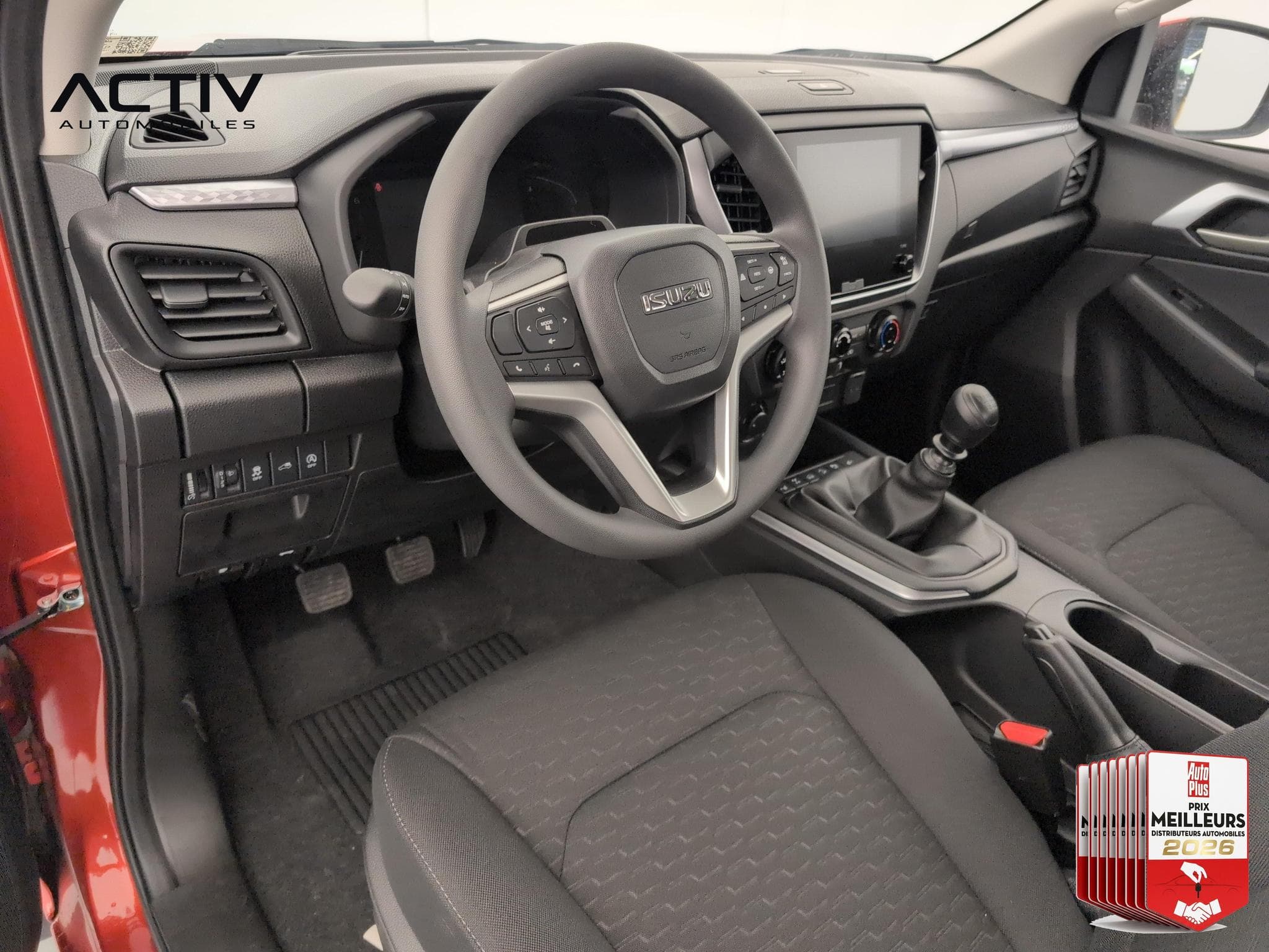 Isuzu D-MAX 2.2L SPACE CABINE M/T EVOLUTION (2026) - Foto 15