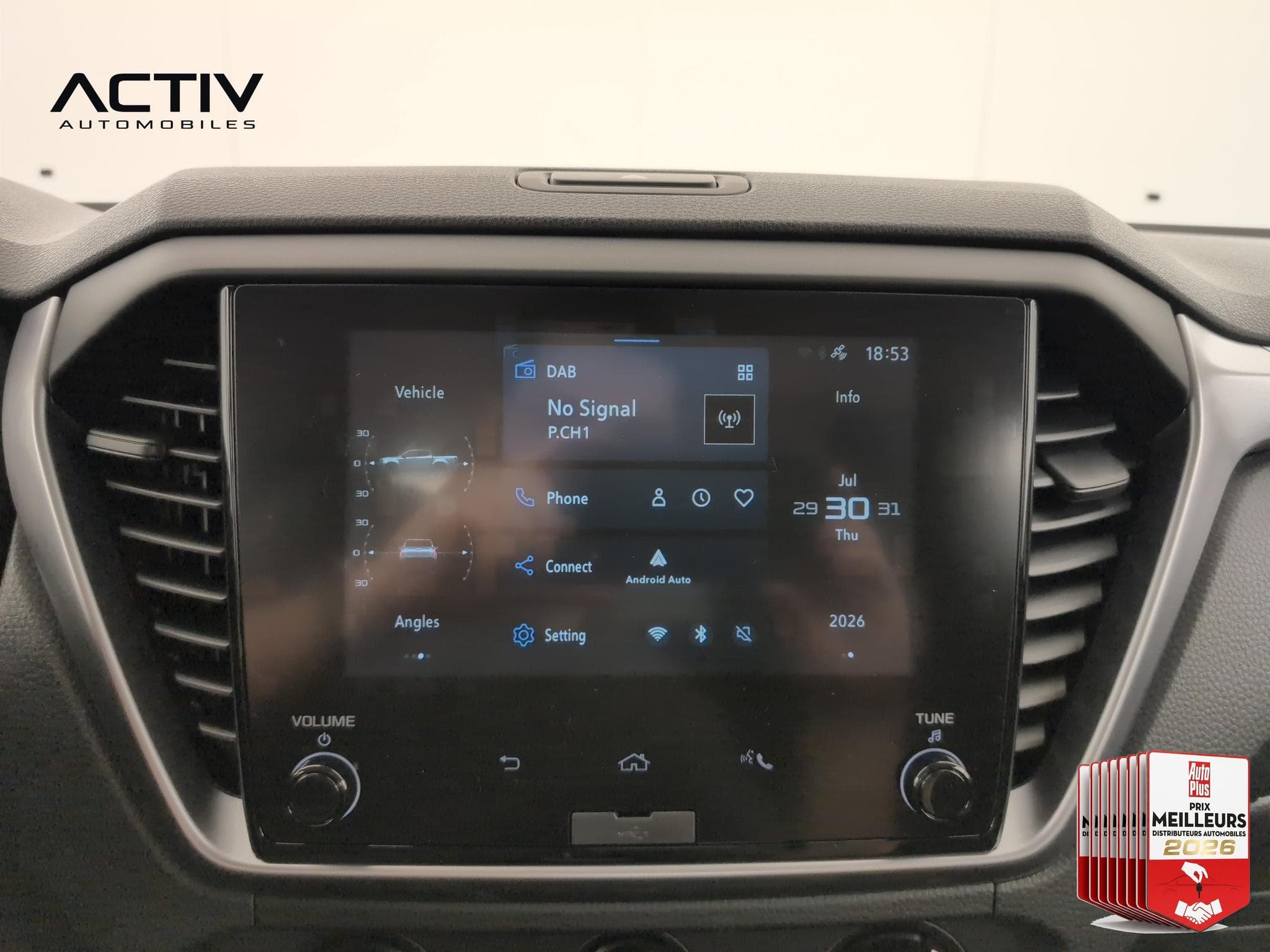 Isuzu D-MAX 2.2L SPACE CABINE M/T EVOLUTION (2026) - Foto 18
