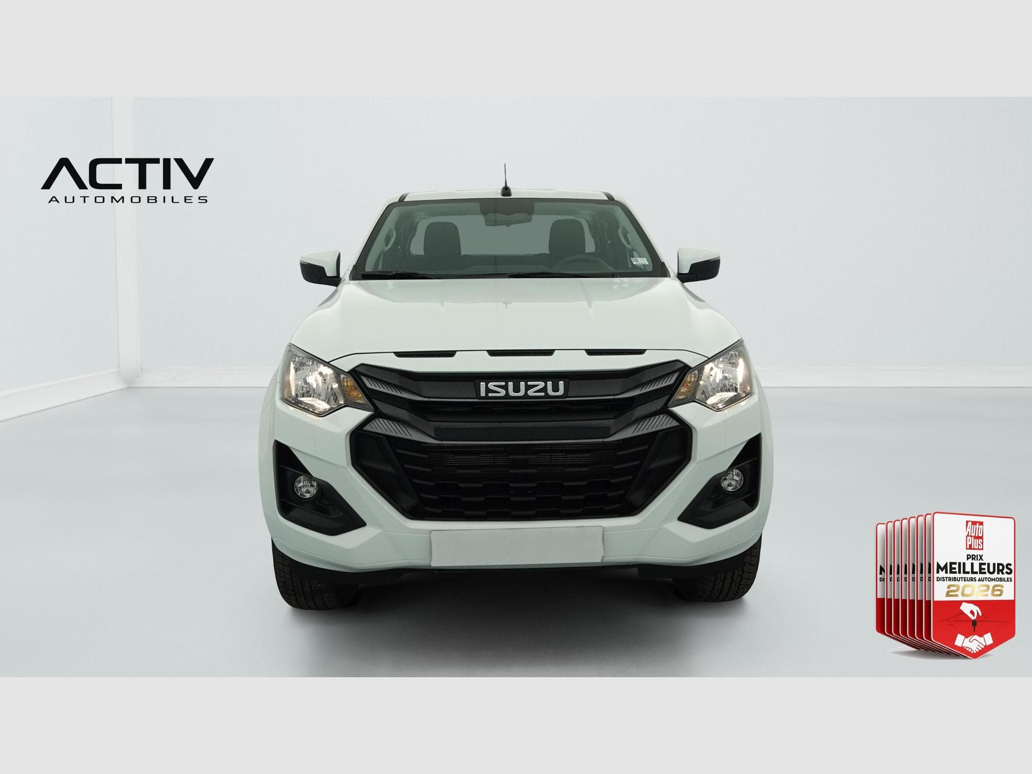 Isuzu D-MAX 2.2L SPACE CABINE M/T EVOLUTION (2026) - Foto 2
