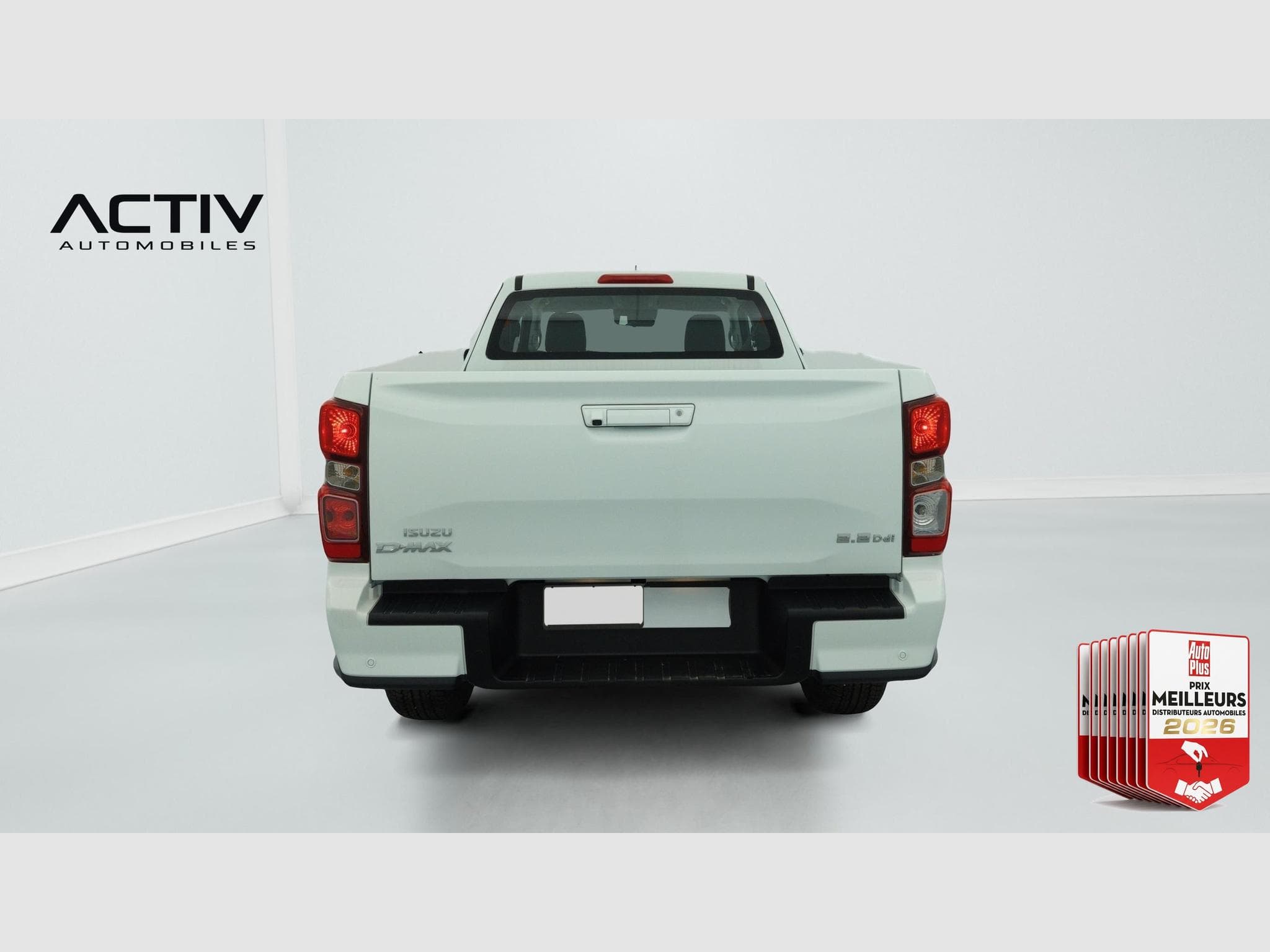 Isuzu D-MAX 2.2L SPACE CABINE M/T EVOLUTION (2026) - Foto 6