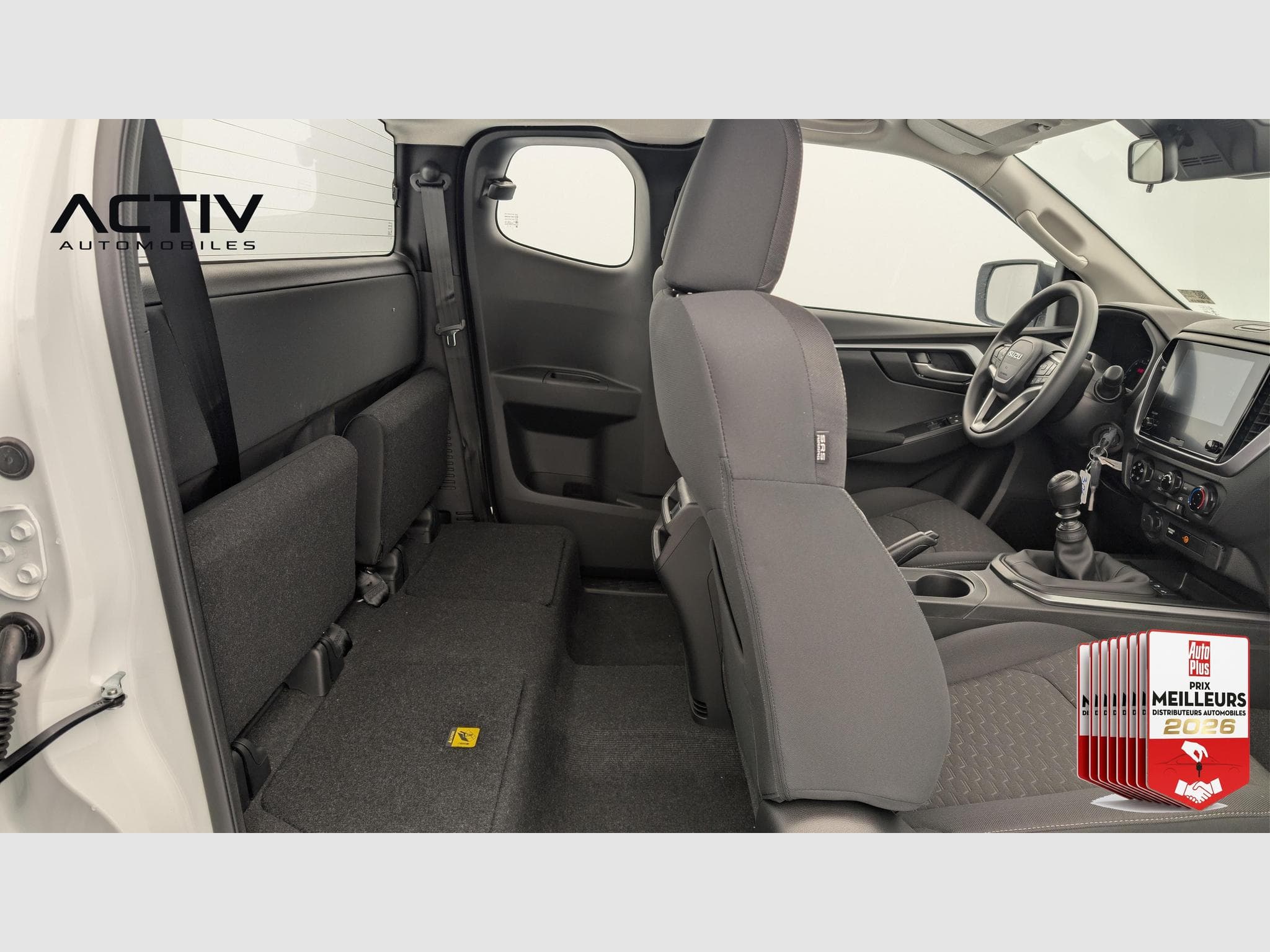 Isuzu D-MAX 2.2L SPACE CABINE M/T EVOLUTION (2026) - Foto 10
