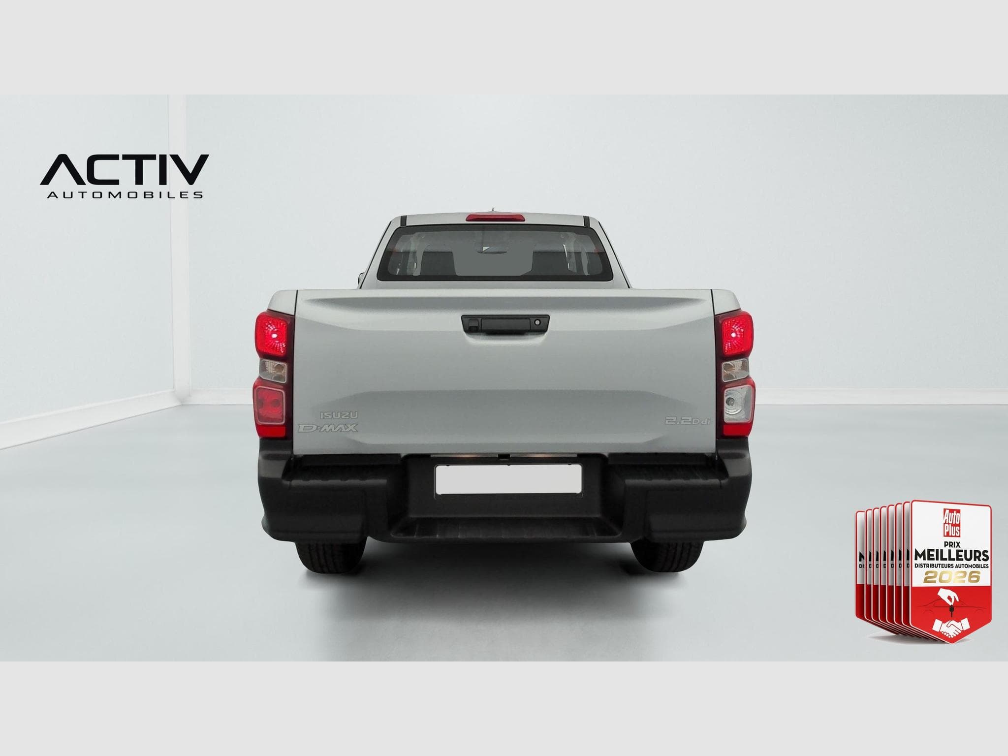 Isuzu D-MAX 2.2L SPACE CABINE A/T B-STRONG (2026) - Foto 6