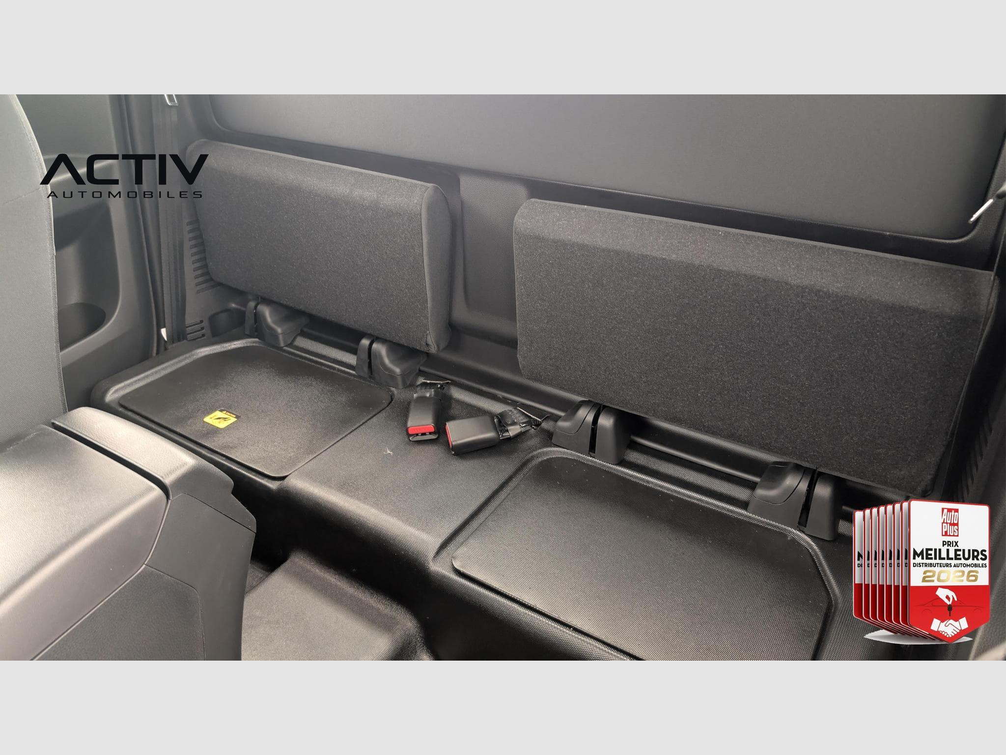 Isuzu D-MAX 2.2L SPACE CABINE M/T B-STRONG (2026) - Foto 10