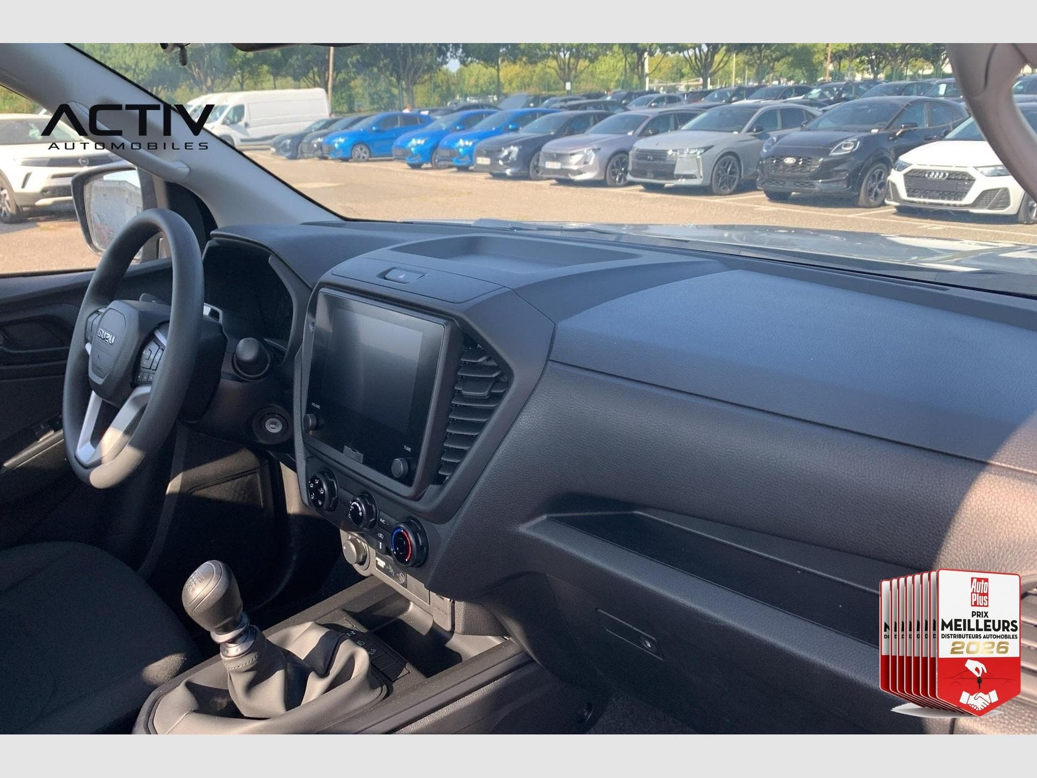 Isuzu D-MAX 2.2L SINGLE CABINE M/T B-STRONG (2026) - Foto 12
