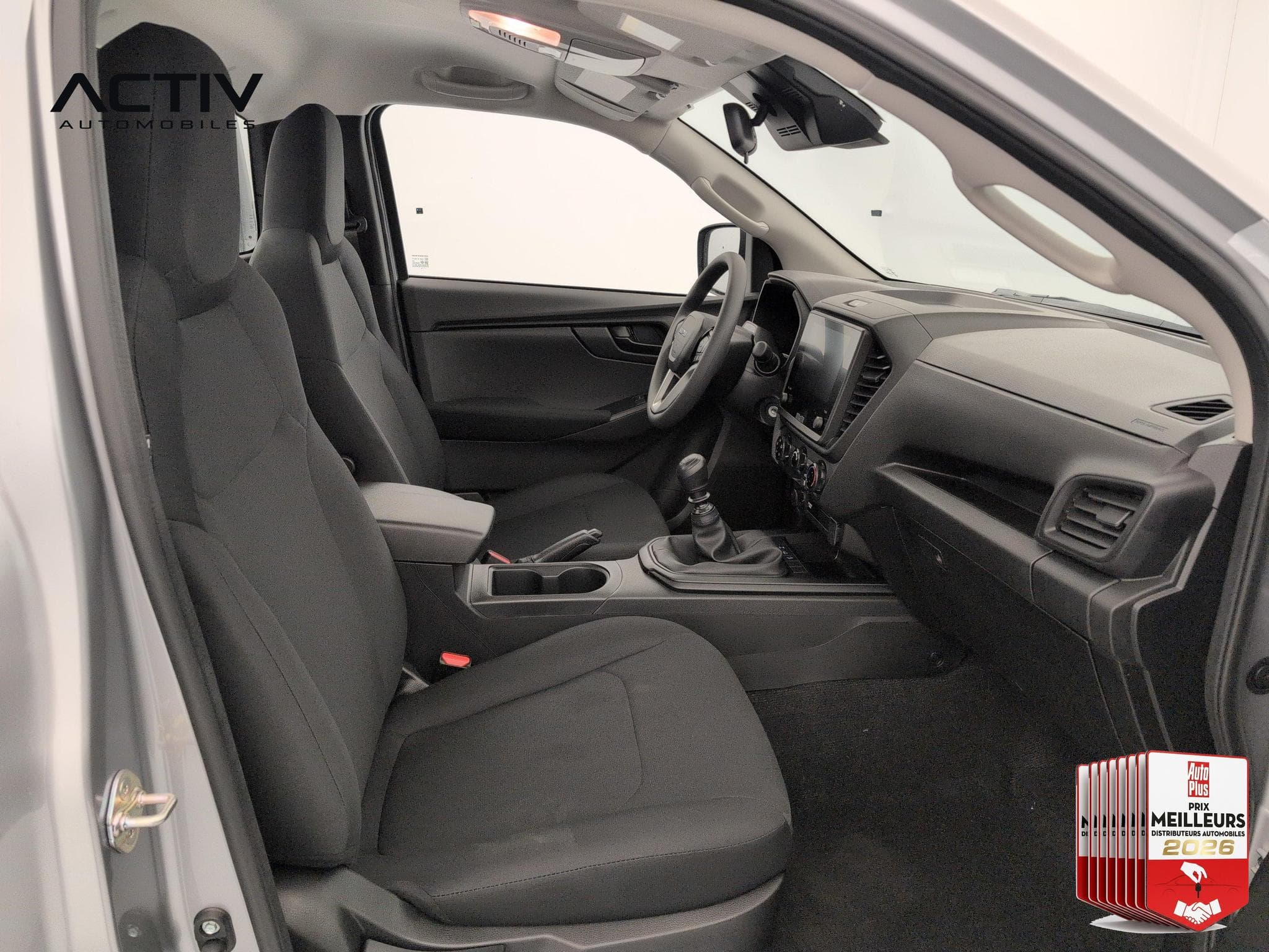Isuzu D-MAX 2.2L SINGLE CABINE M/T B-STRONG (2026) - Foto 9
