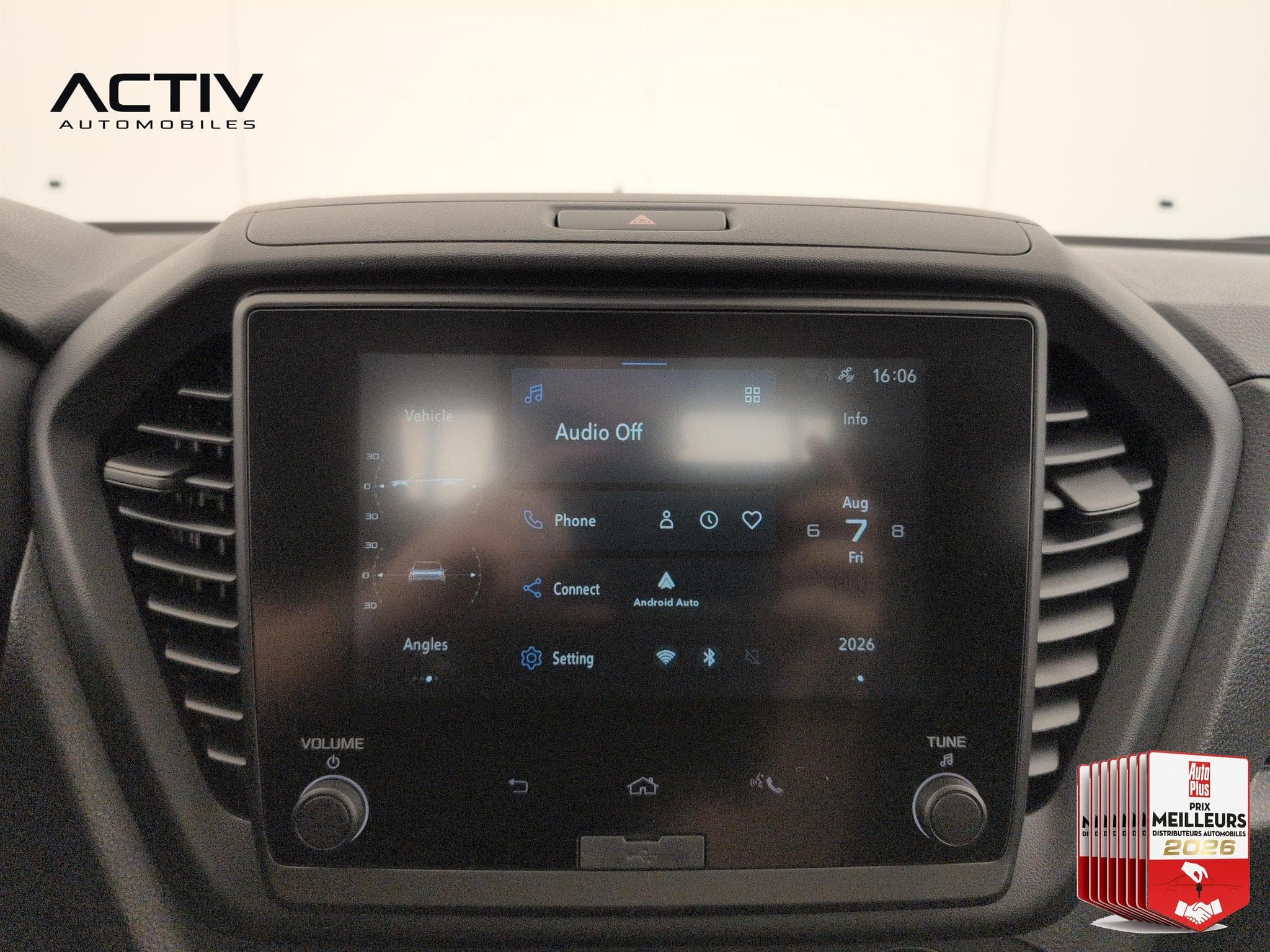 Isuzu D-MAX 2.2L SINGLE CABINE M/T B-STRONG (2026) - Foto 14