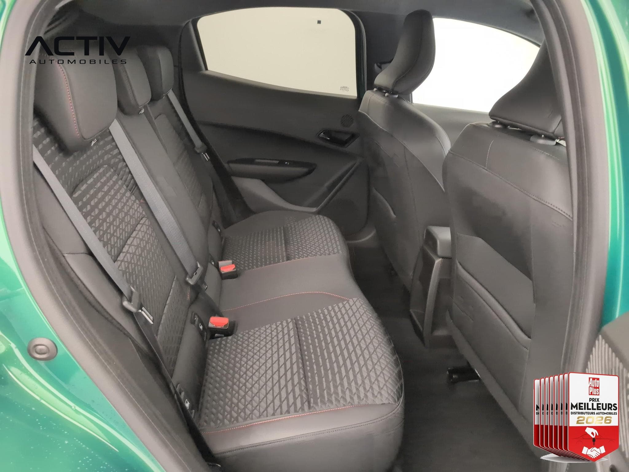 Renault Clio E-TECH FULL HYBRID 160 CH TECHNO (2026) - Foto 3