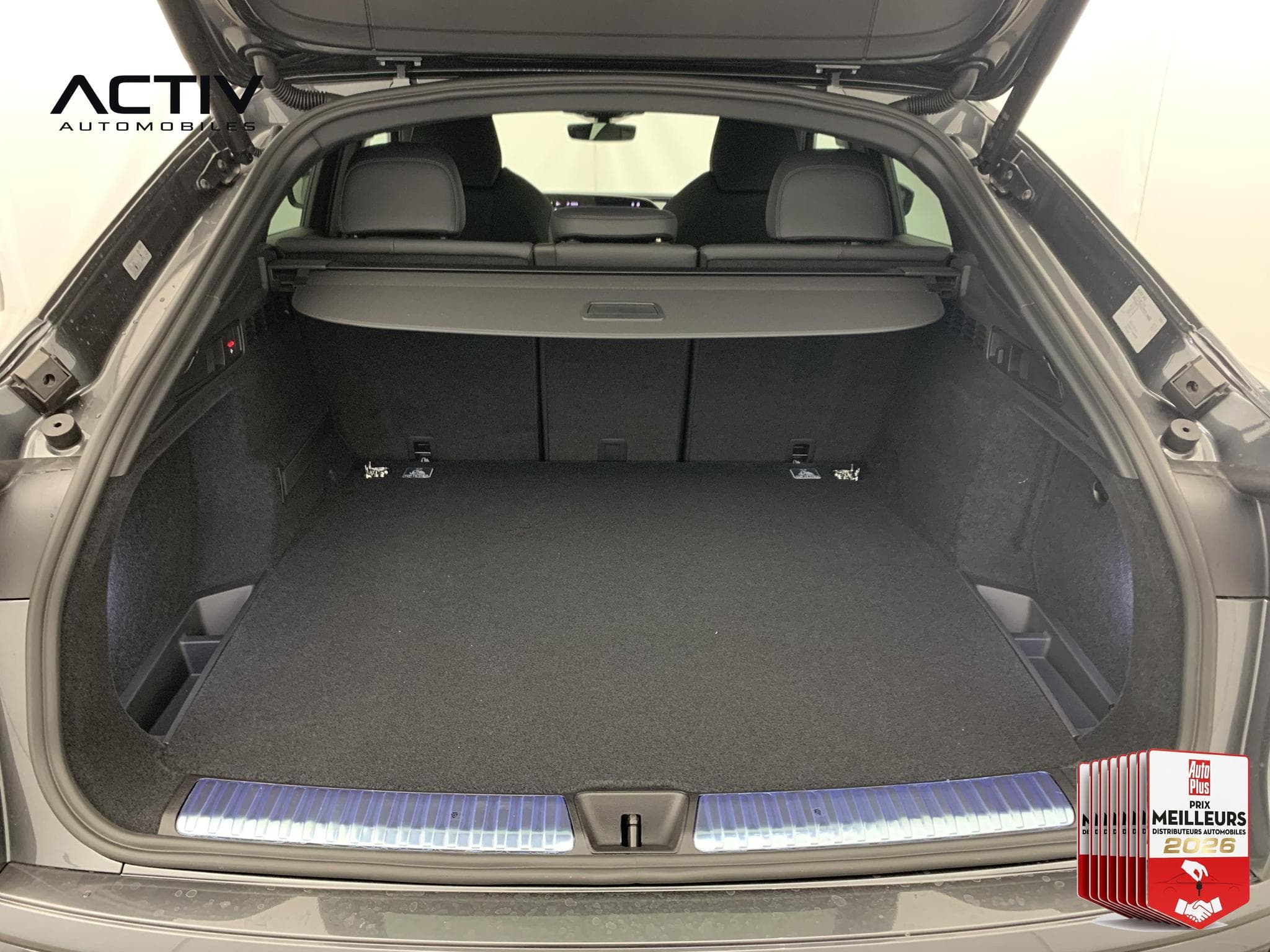 Audi Q5 e-hybrid 299 ch S tronic 7 Quattro S line (2026) - Foto 11