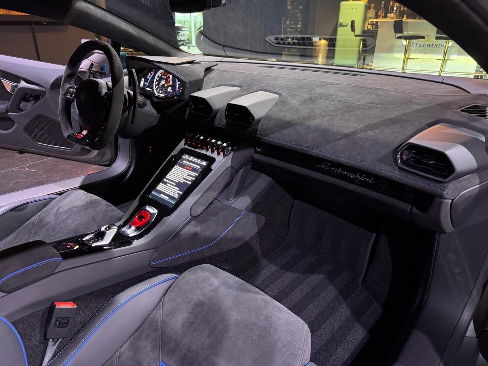 Lamborghini Huracán Evo LP640-4 (2022) - Photo 5