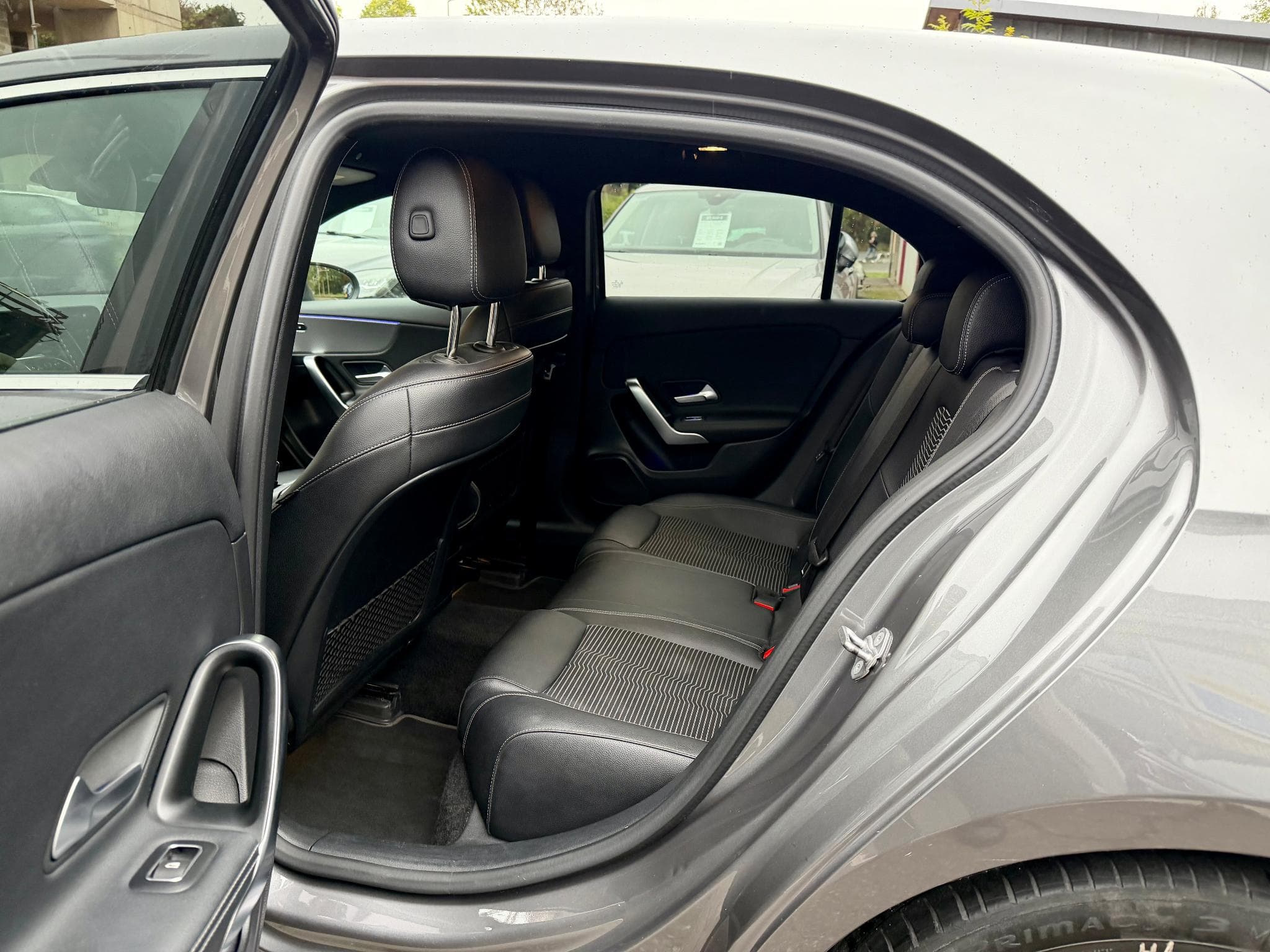 Mercedes A 220 4Matic 7G-DCT Progressive (2019) - Foto 11