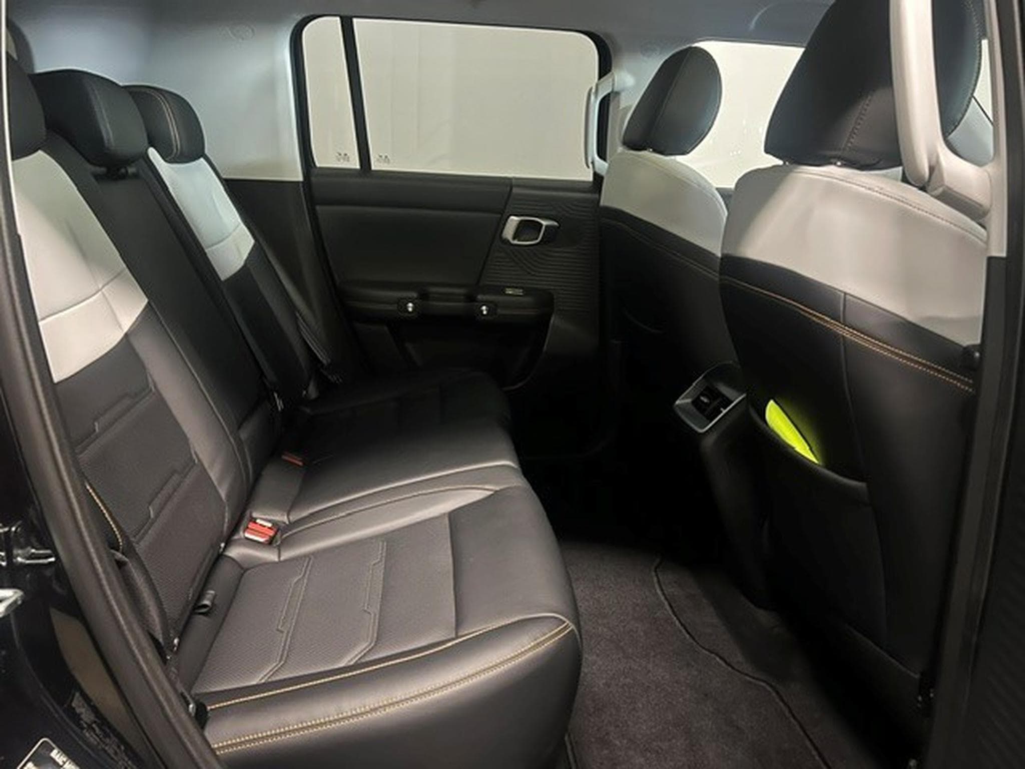 Baic BJ30 1.5 T-GDI PREMIUM HYBRIDE AWD AUT (2026) - Photo 10