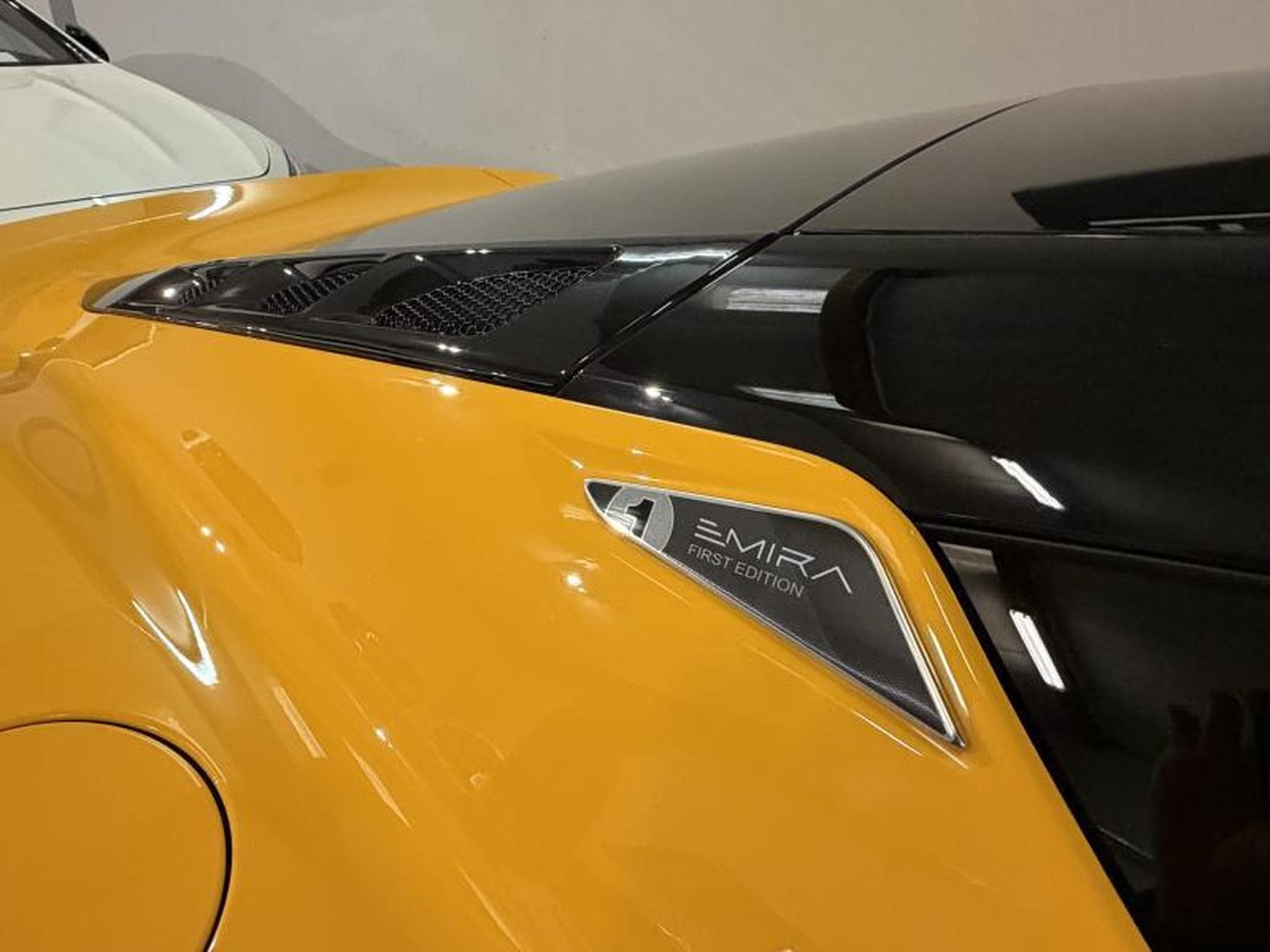Lotus Emira 3.5 V6 First Edition (2023) - Photo 8