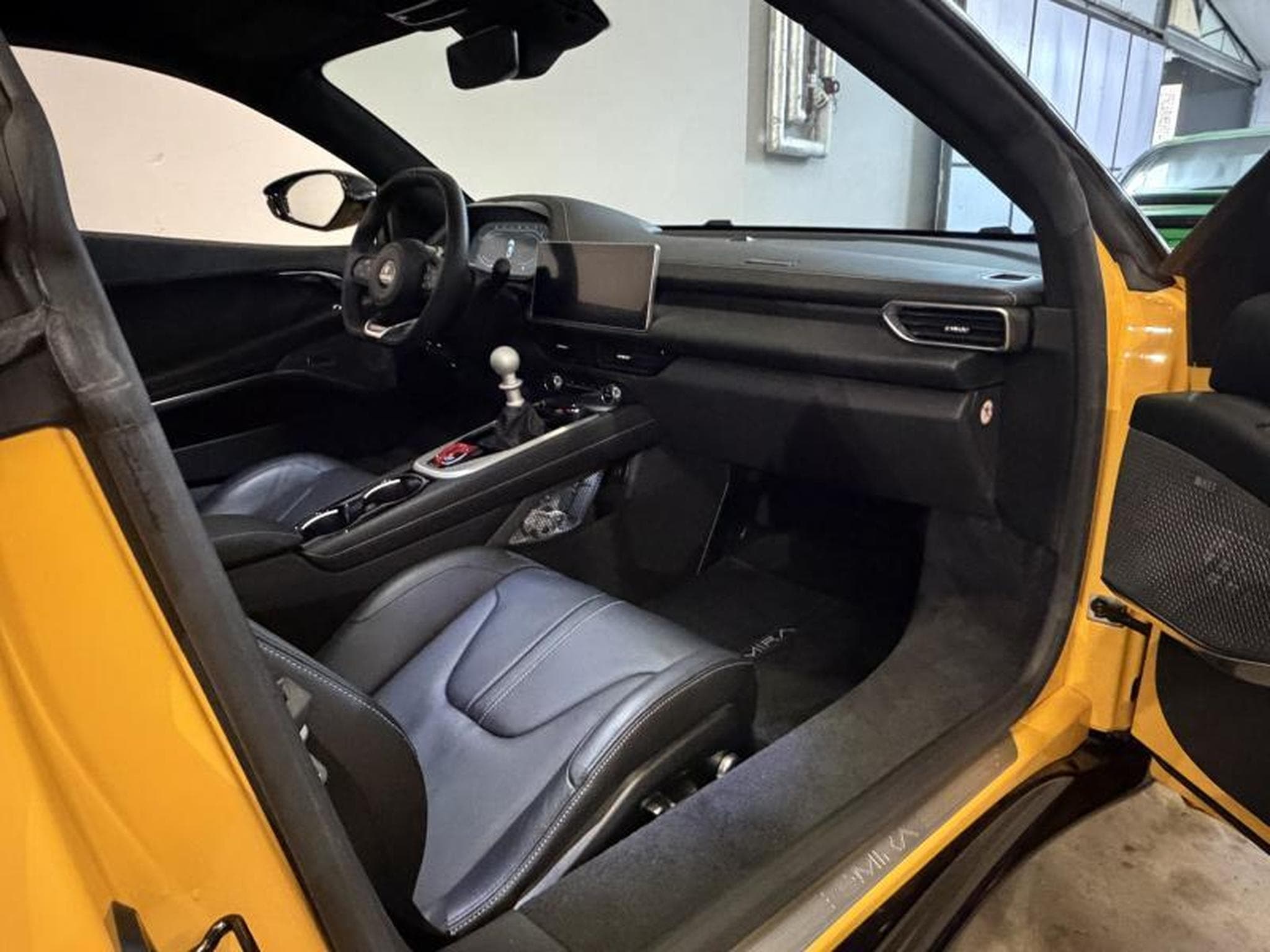 Lotus Emira 3.5 V6 First Edition (2023) - Photo 20