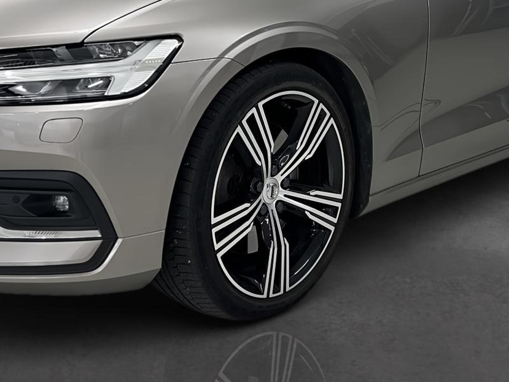 Volvo V60 Inscription (2018) - Photo 4